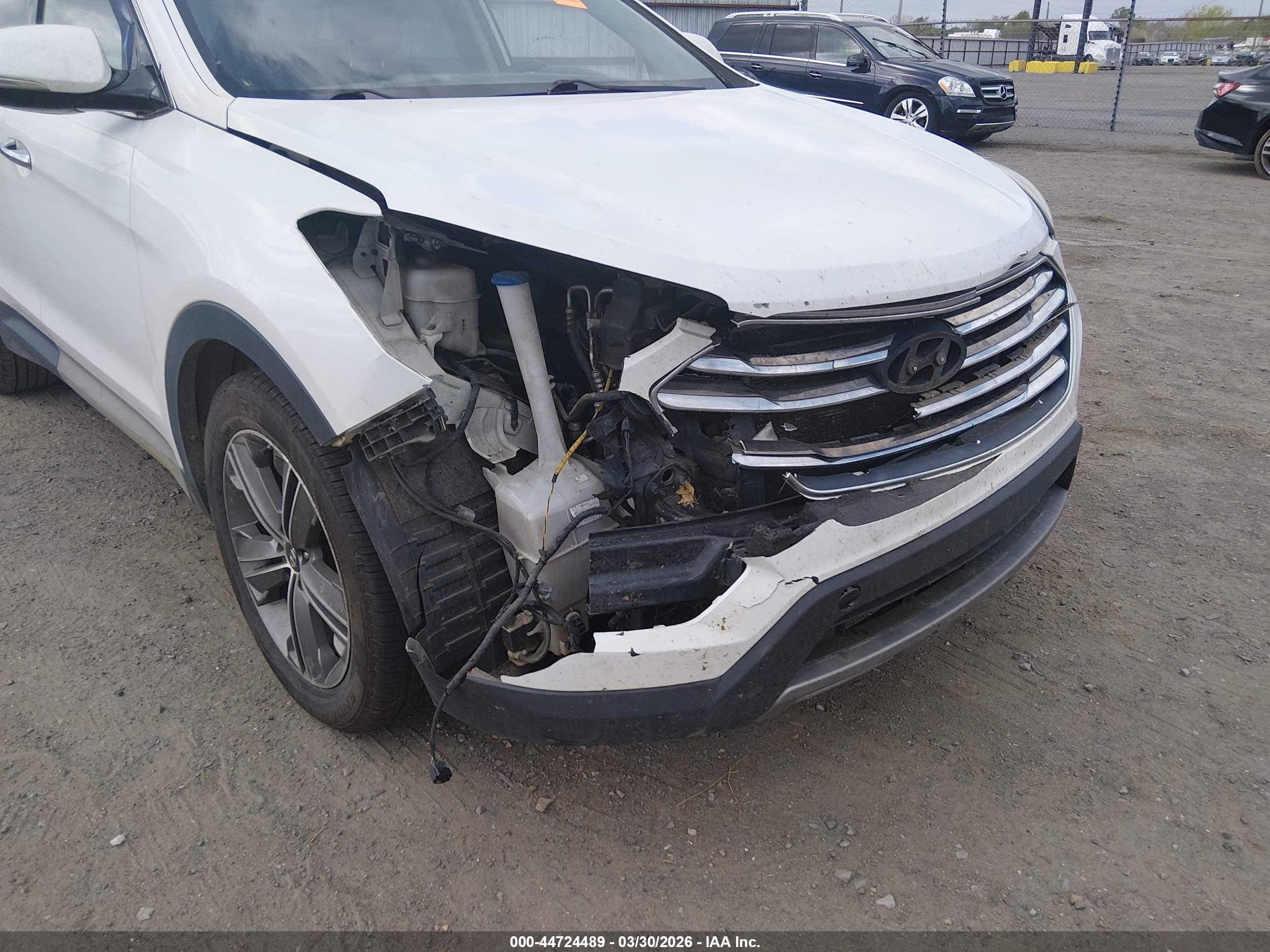 HYUNDAI SANTA image 6