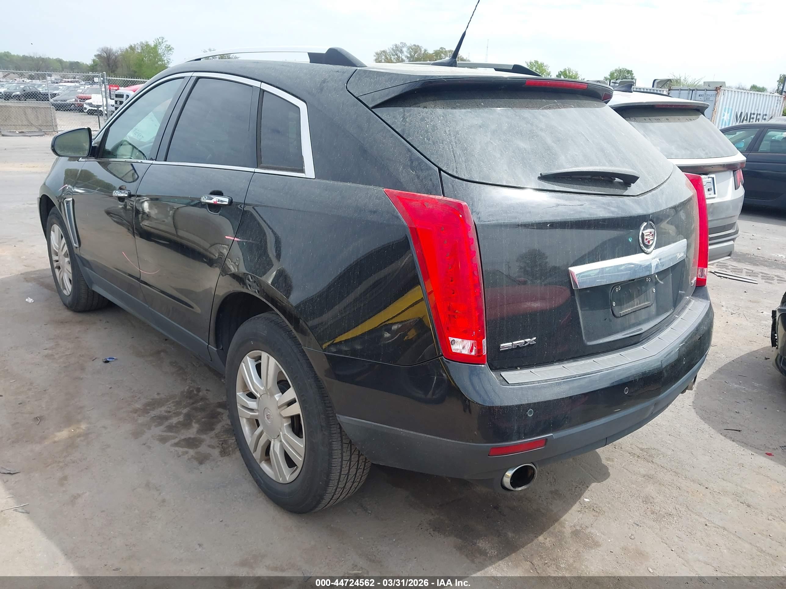 CADILLAC SRX image 3
