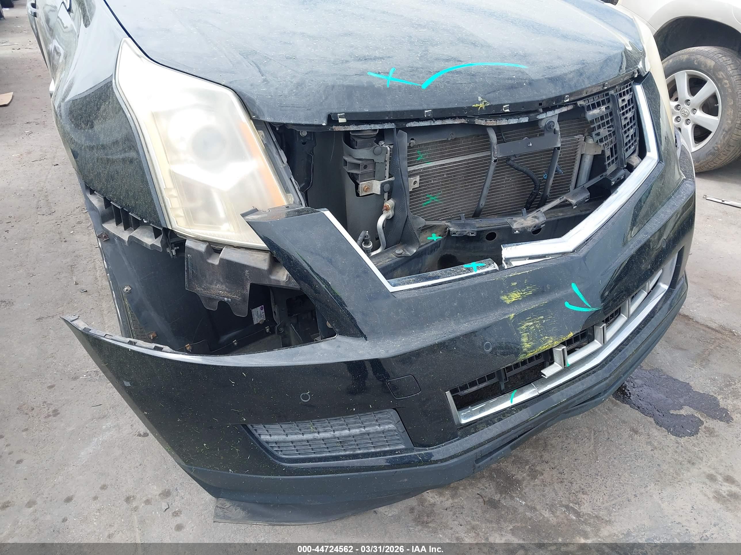 CADILLAC SRX image 6