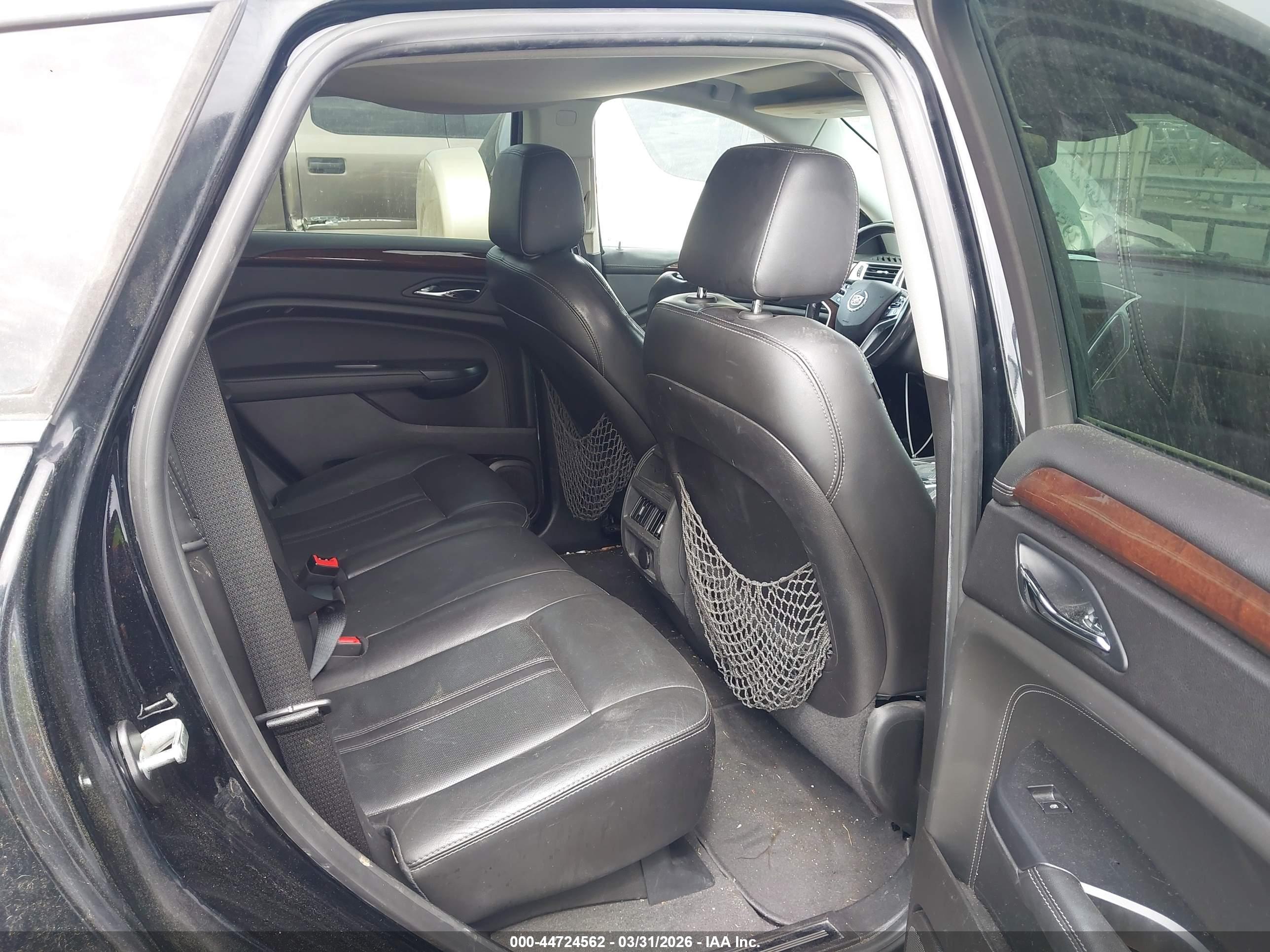 CADILLAC SRX image 8