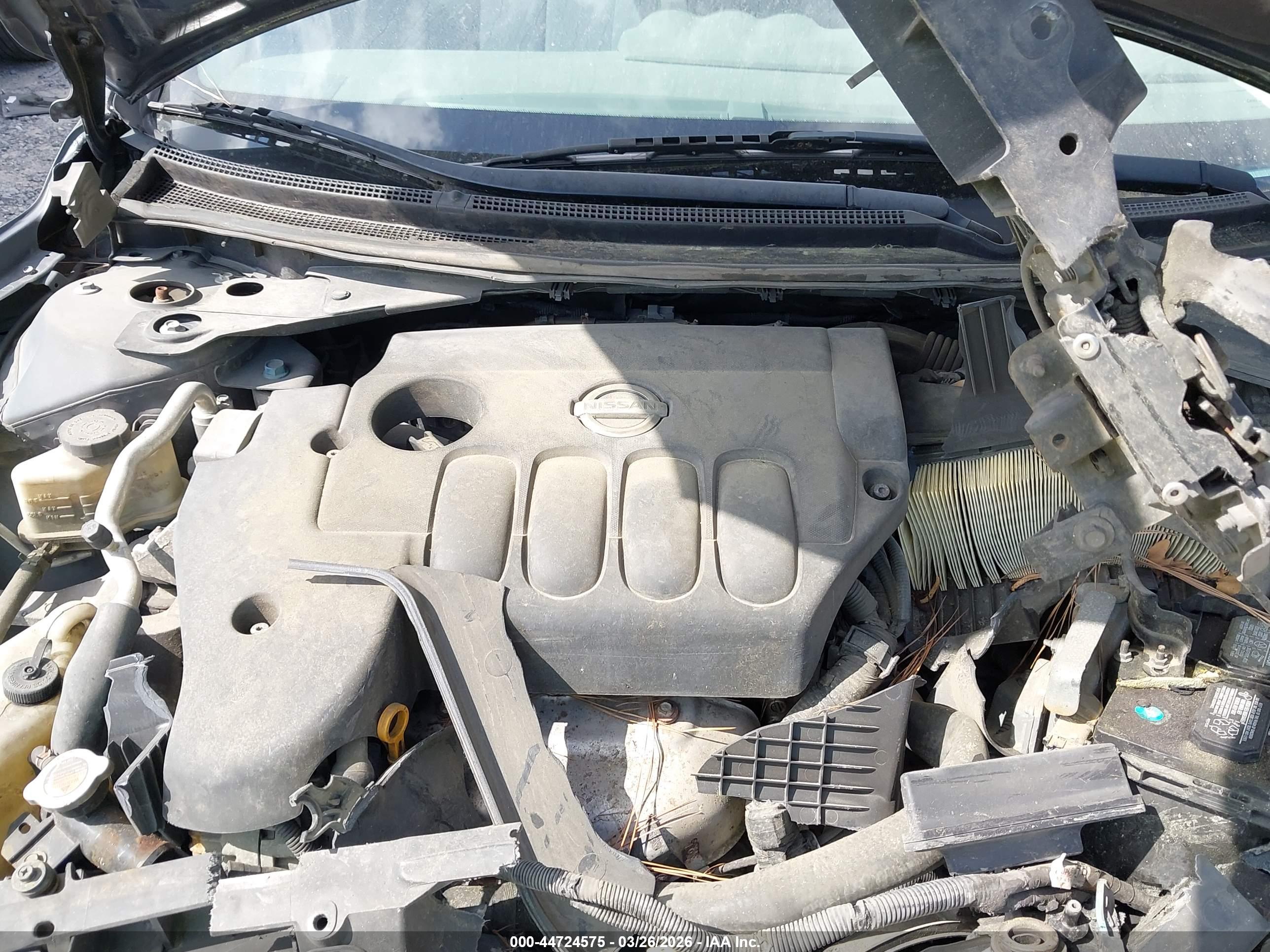 NISSAN ALTIMA image 10