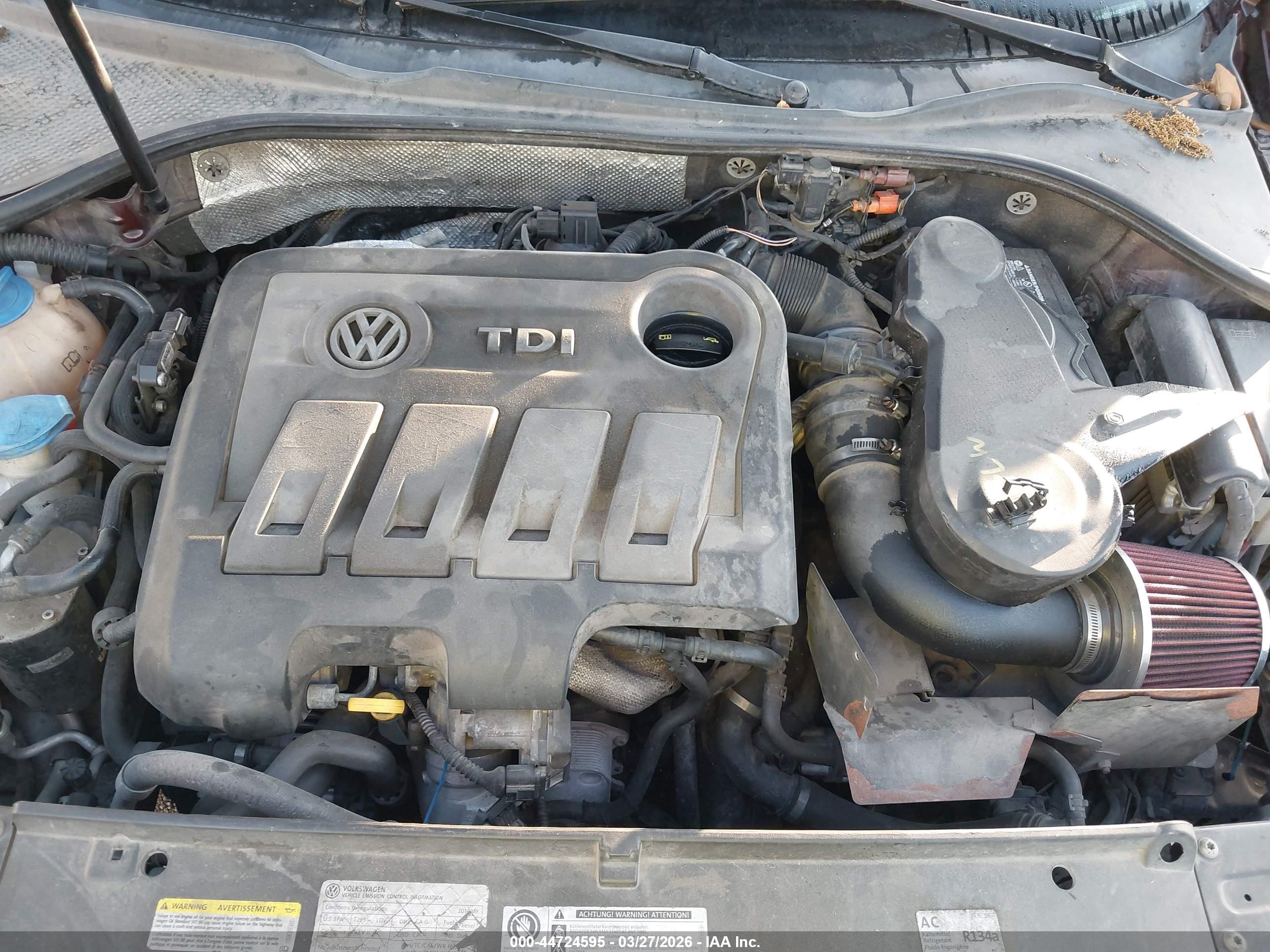 VOLKSWAGEN PASSAT image 10