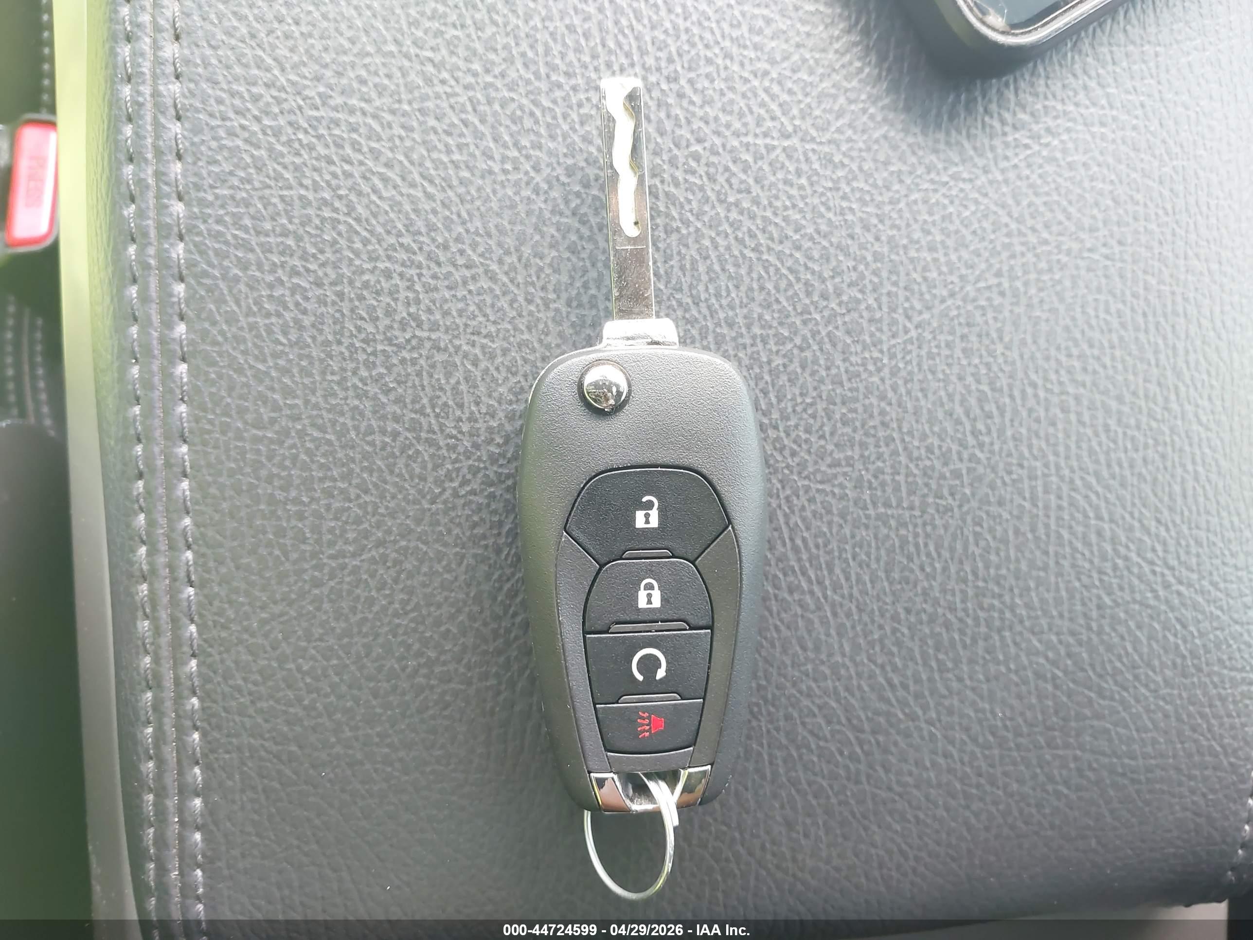 CHEVROLET TRAX image 11