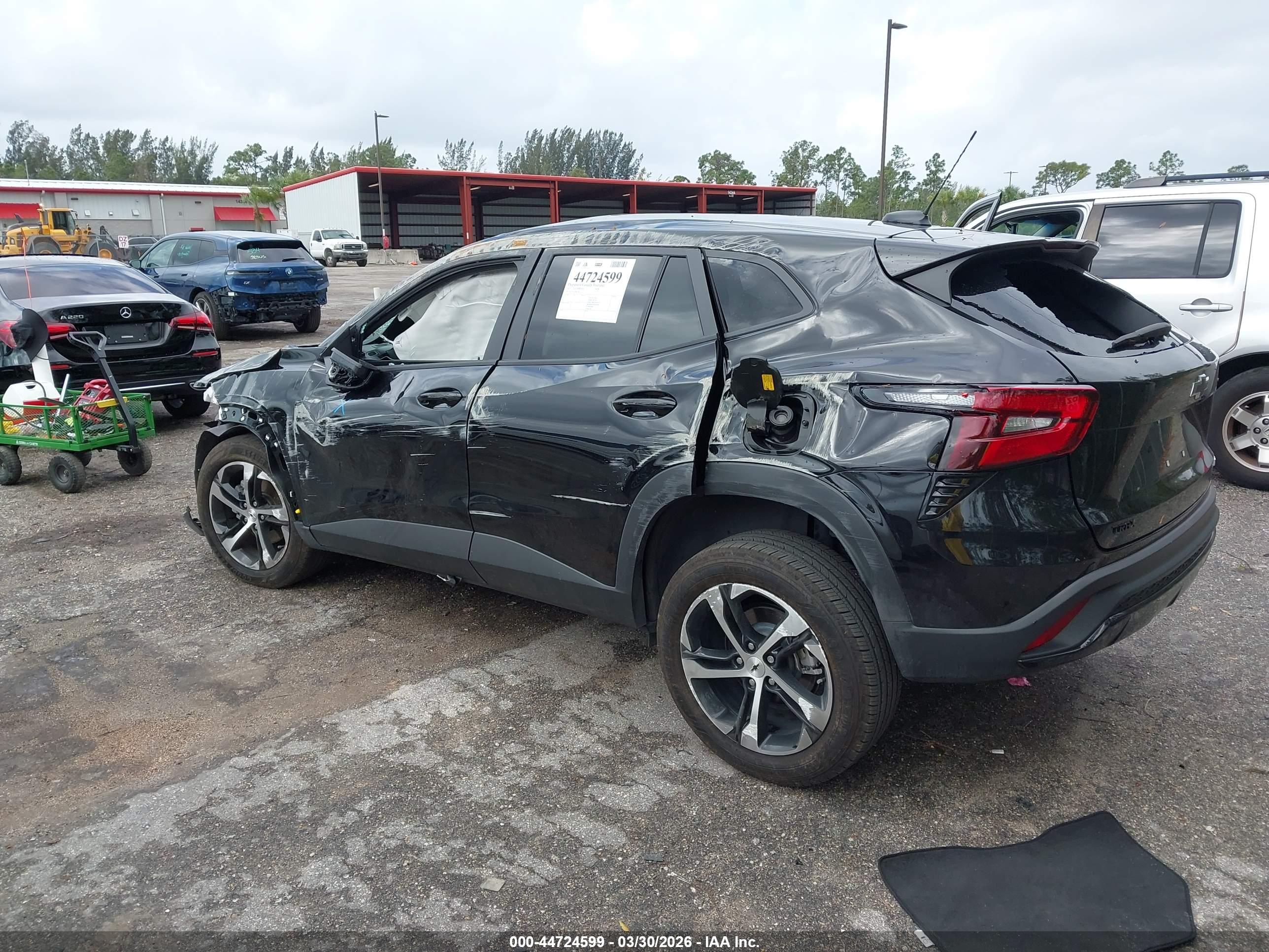 CHEVROLET TRAX image 3