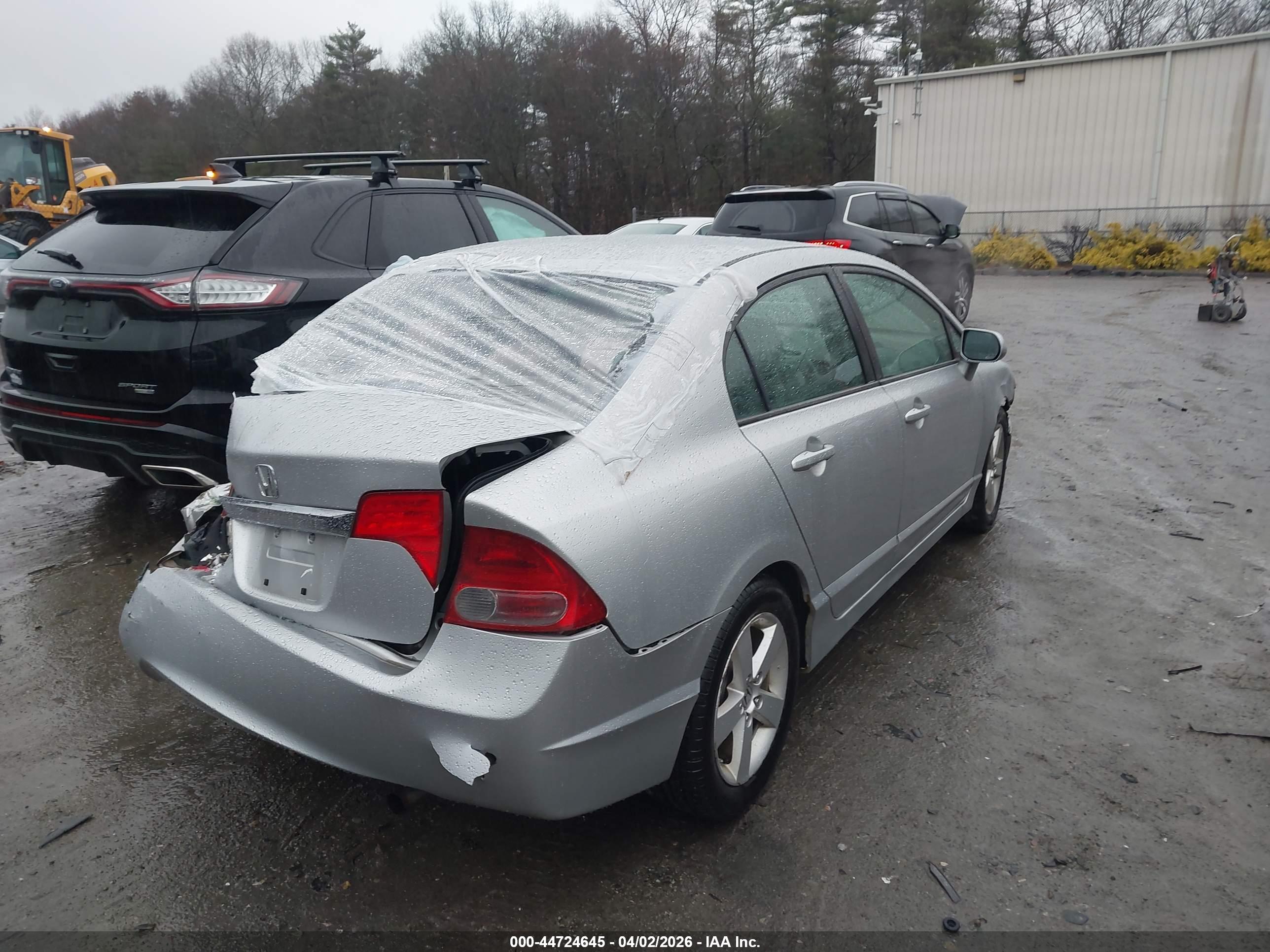 HONDA CIVIC image 4