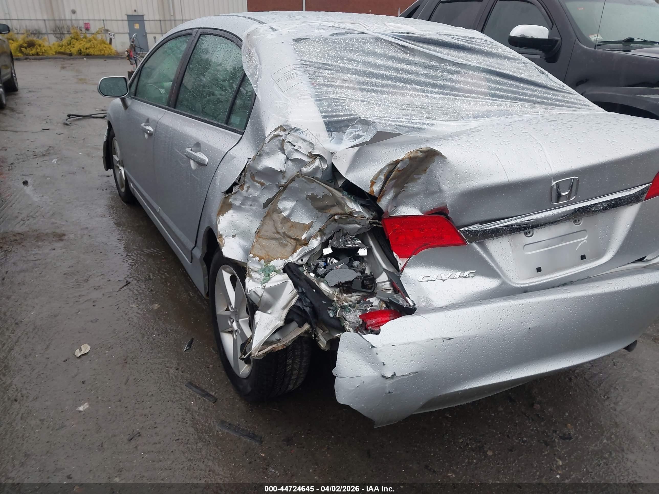 HONDA CIVIC image 6