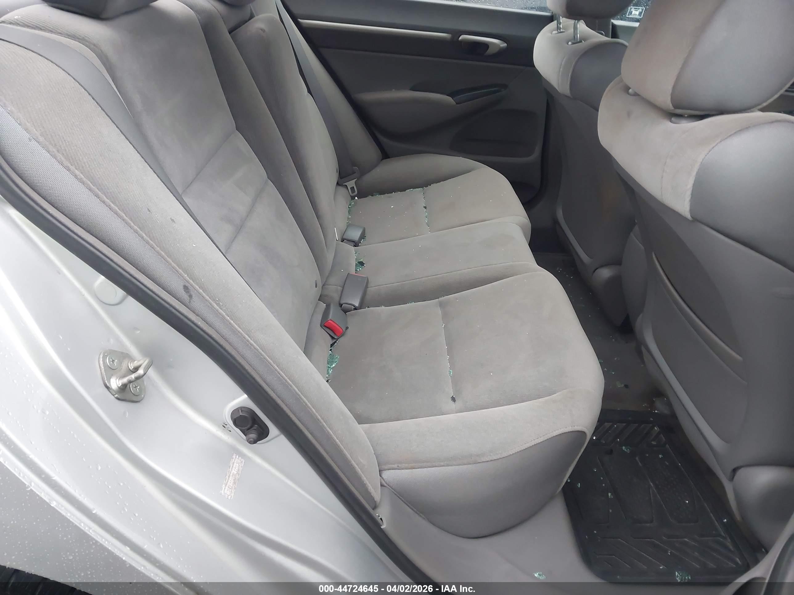 HONDA CIVIC image 8
