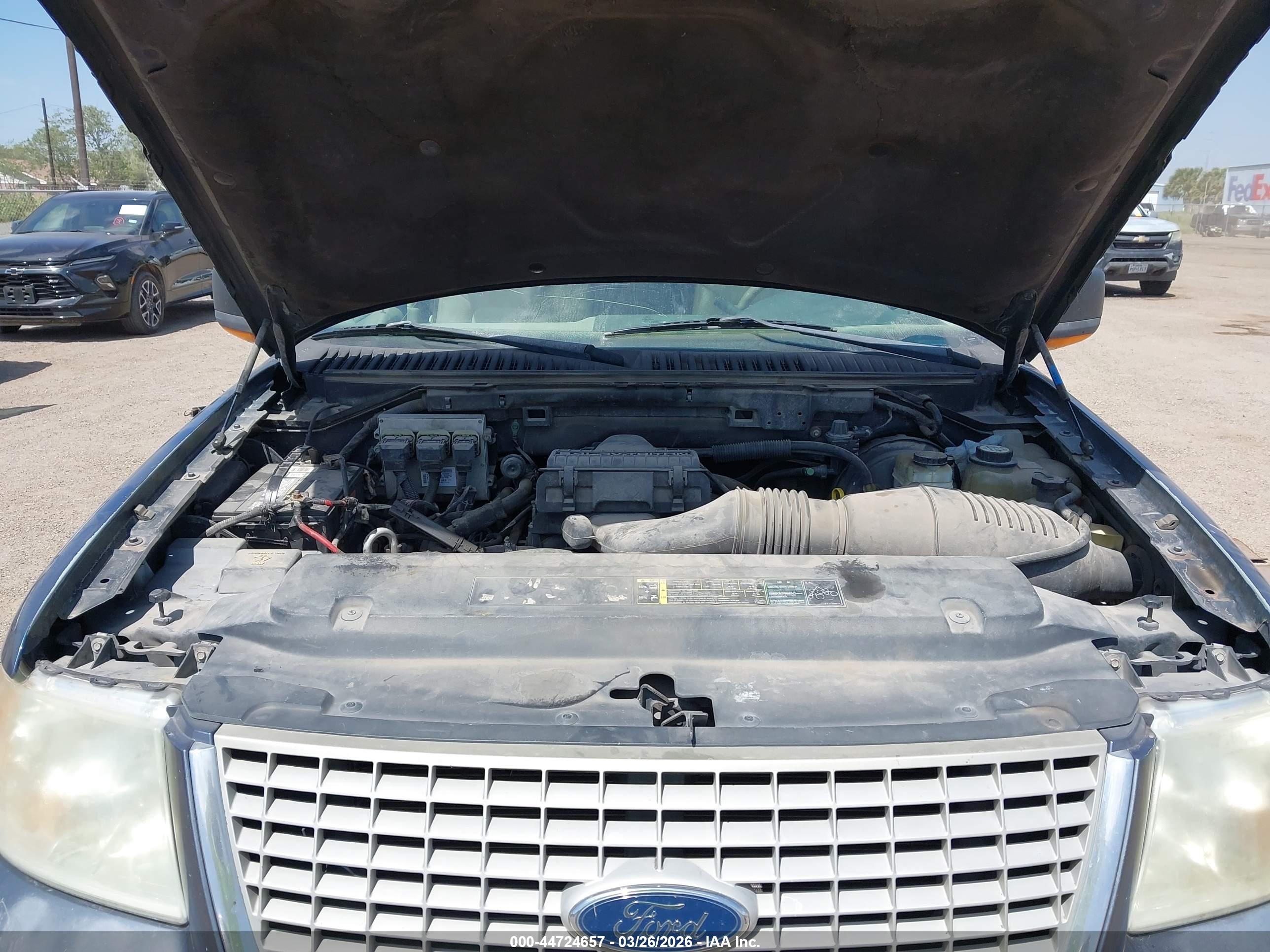 FORD EXPEDITION image 10