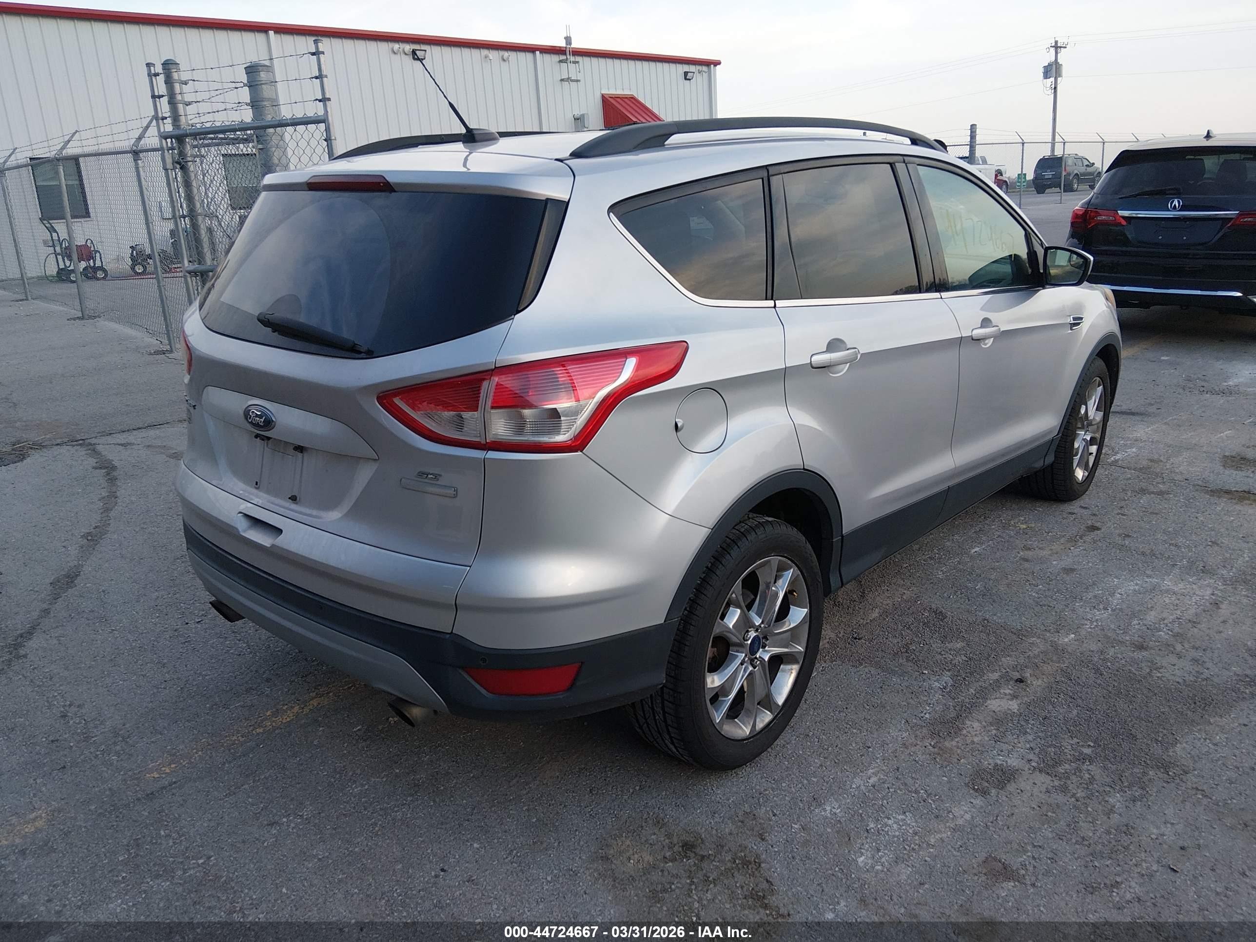 FORD ESCAPE image 4