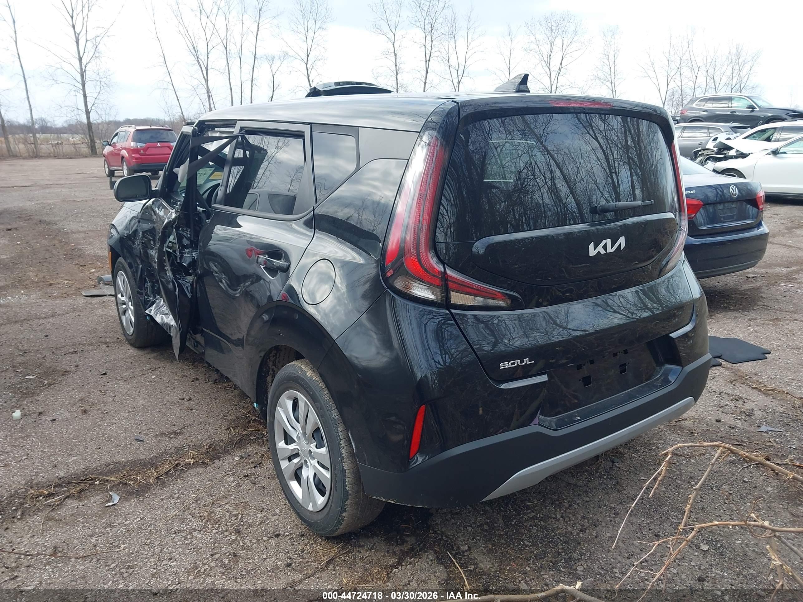 KIA SOUL image 3