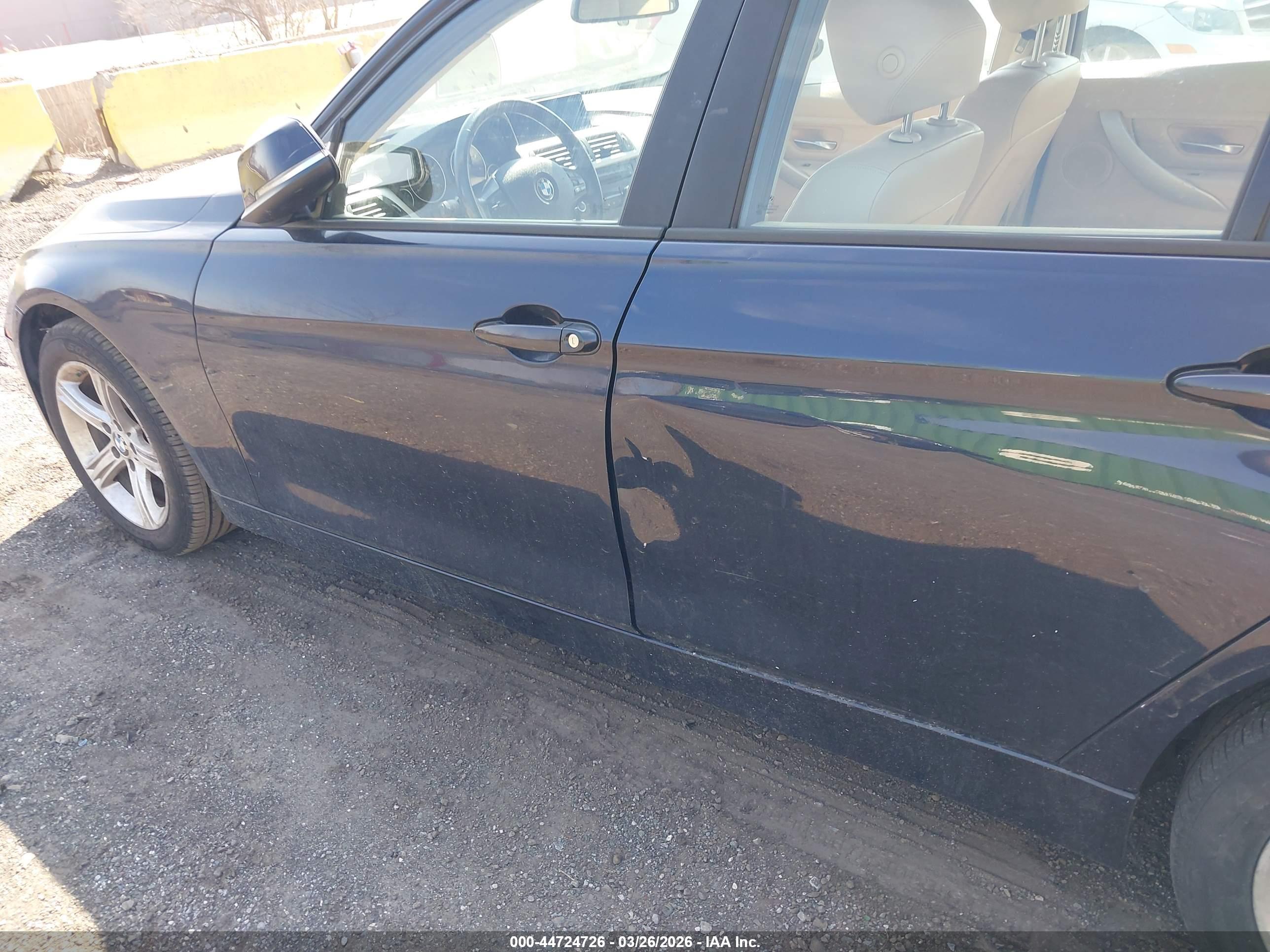 BMW 328I image 6