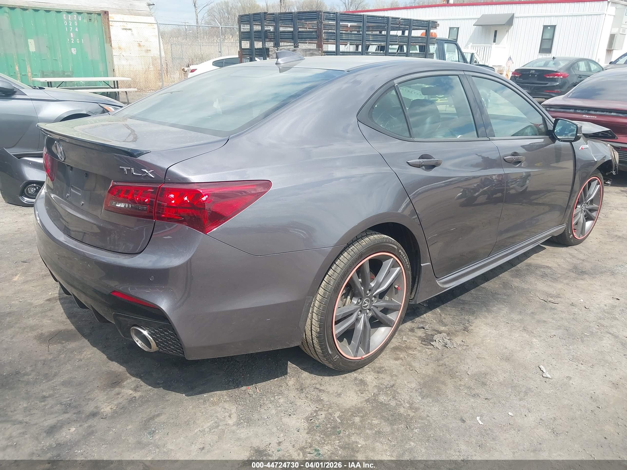 ACURA TLX image 4