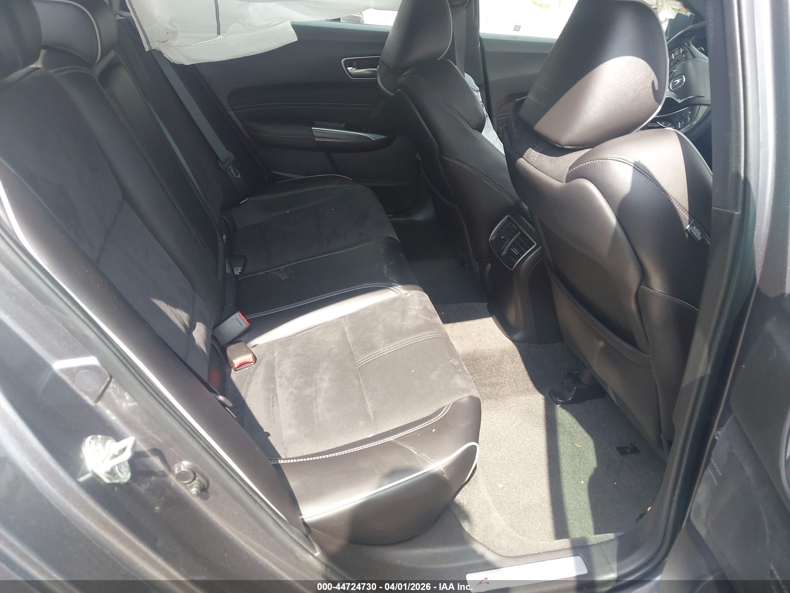 ACURA TLX image 8