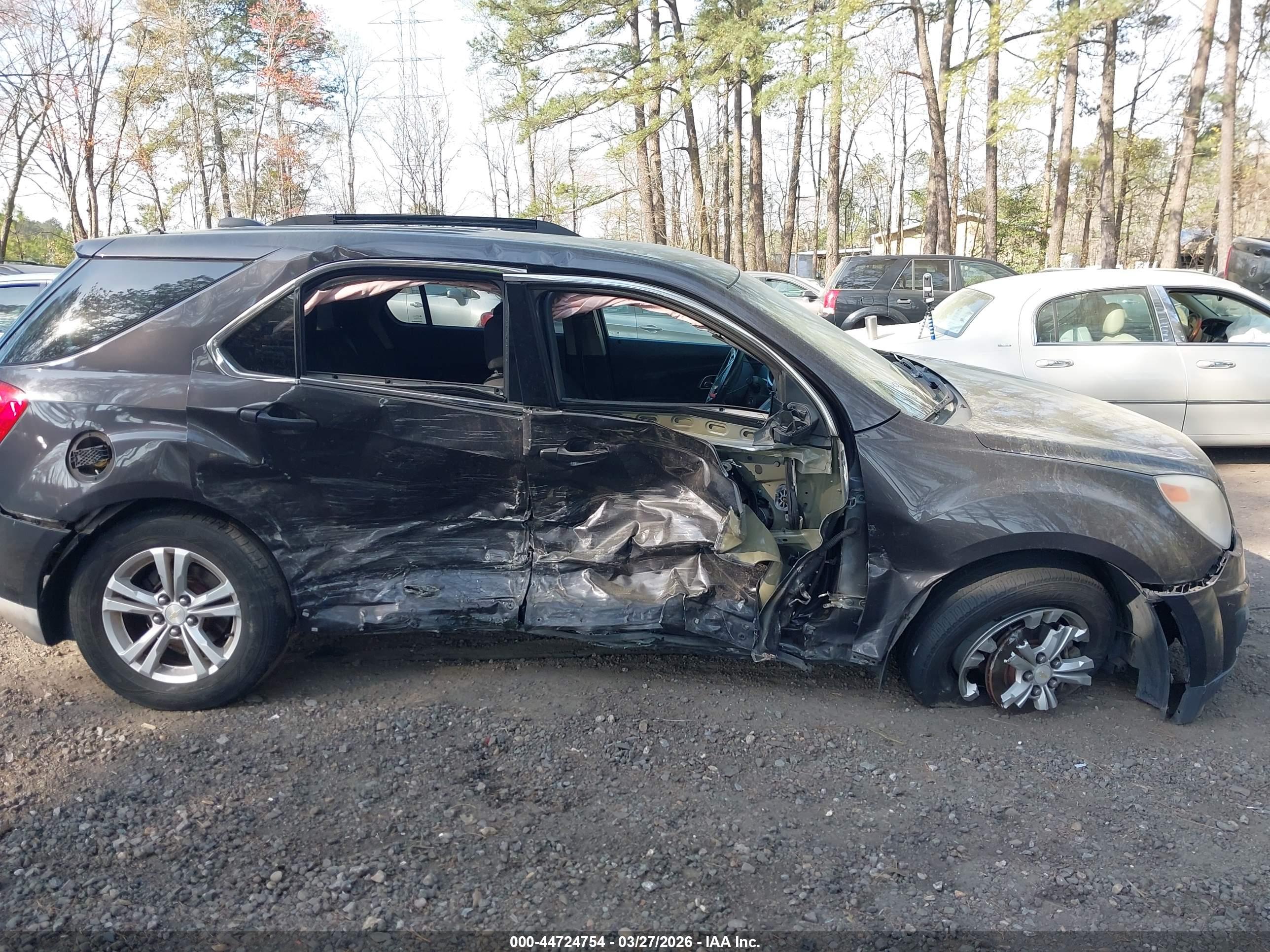 CHEVROLET EQUINOX image 6