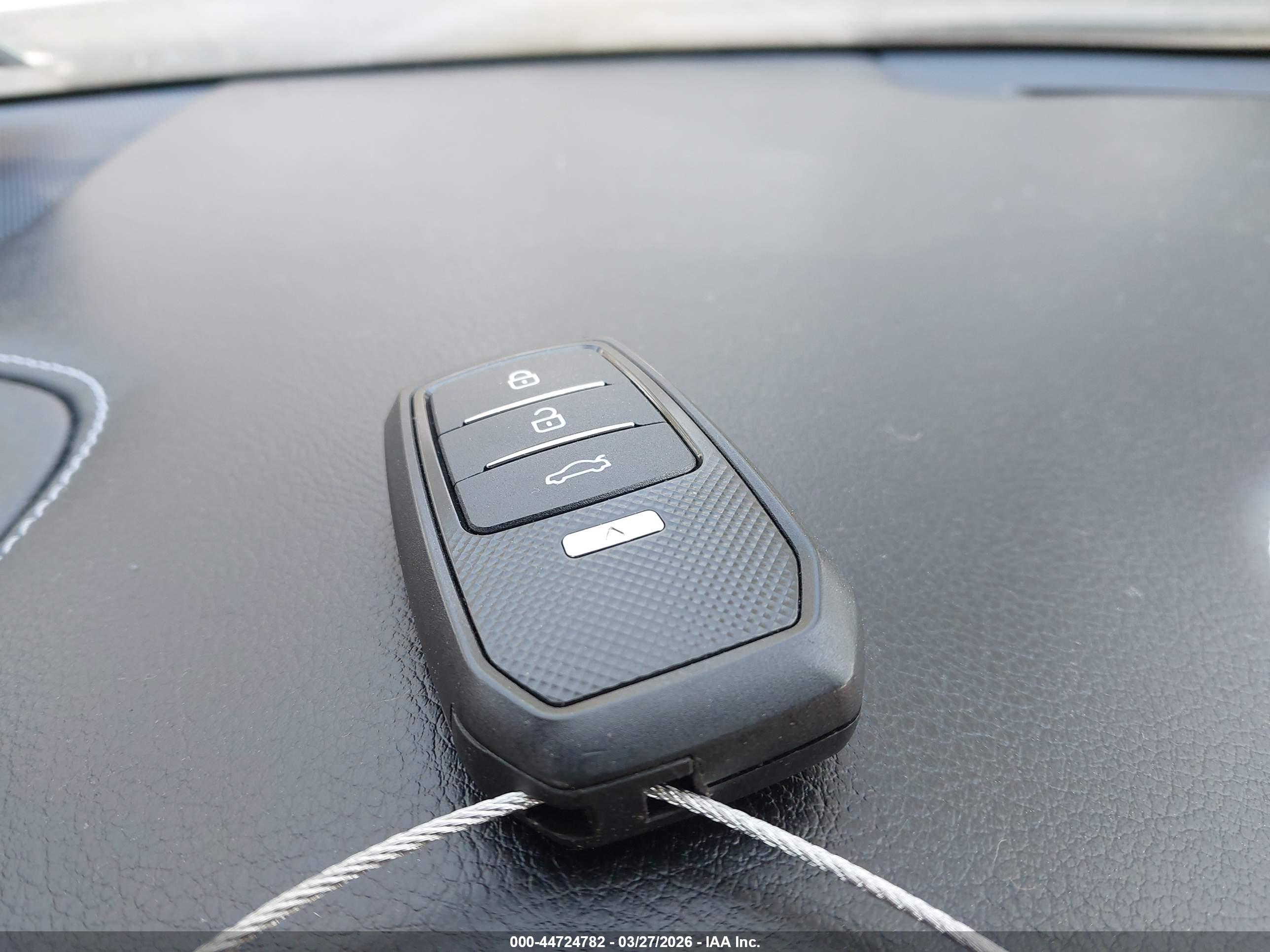 LEXUS GS image 11