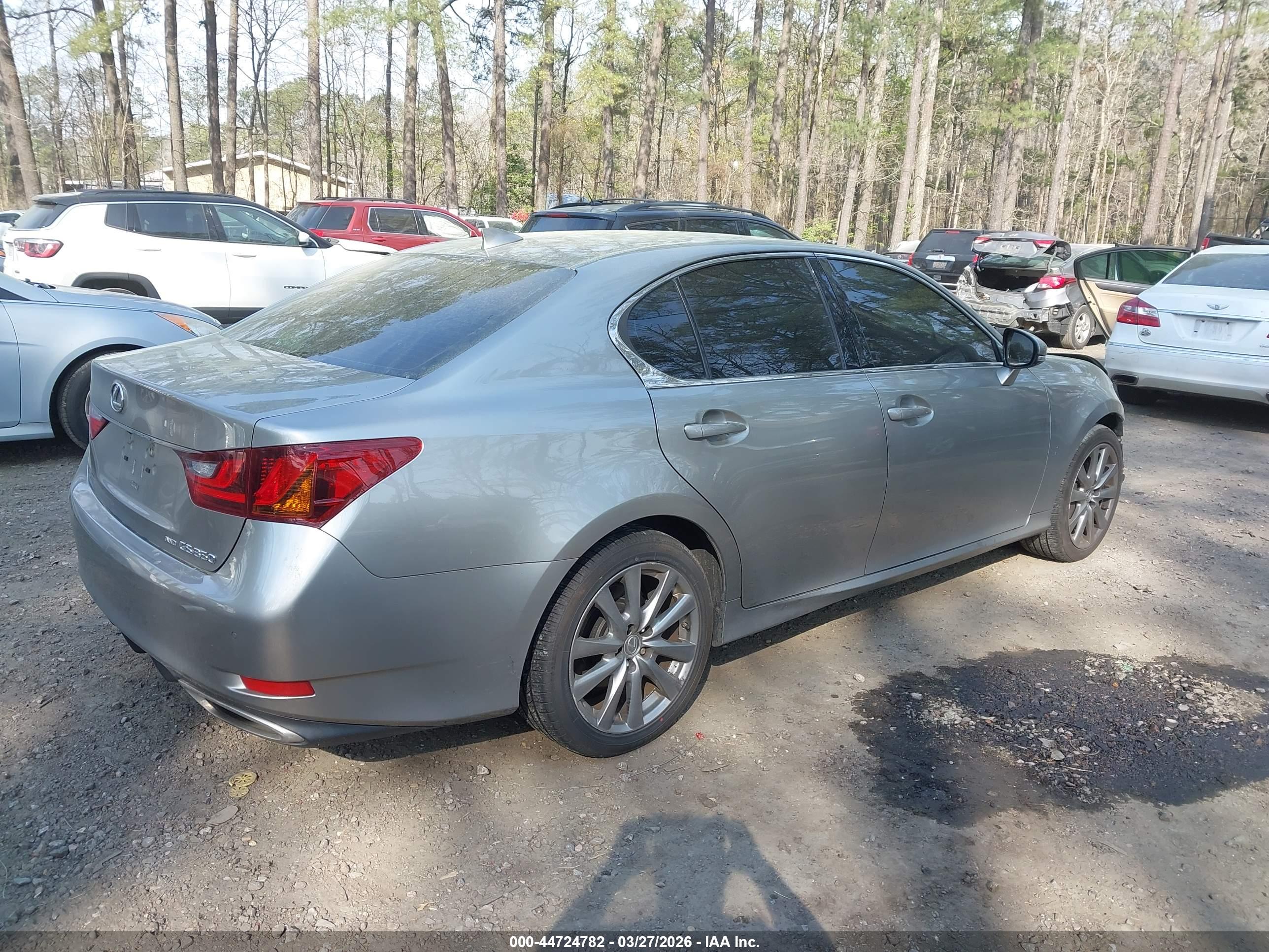 LEXUS GS image 4