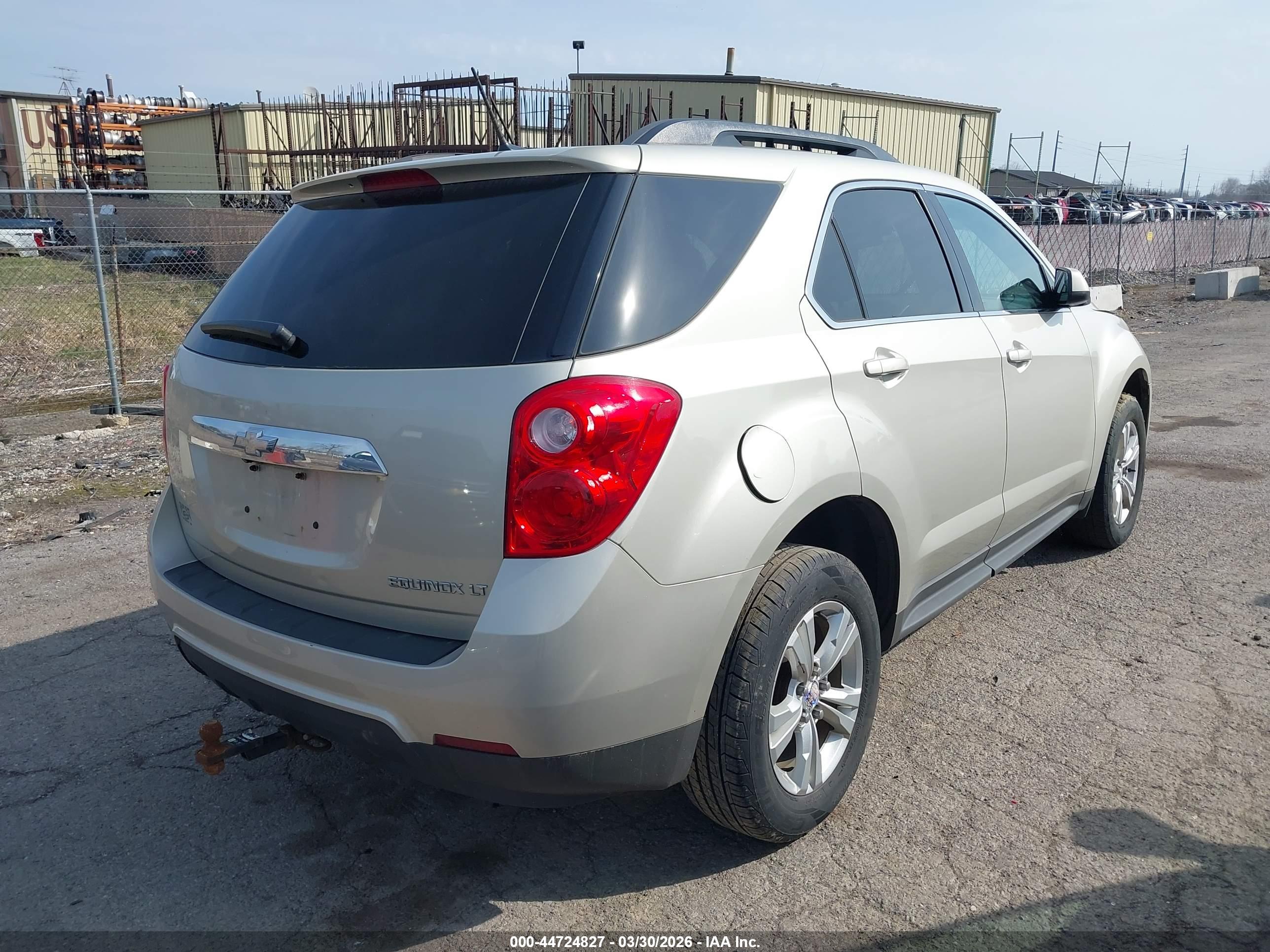 CHEVROLET EQUINOX image 4