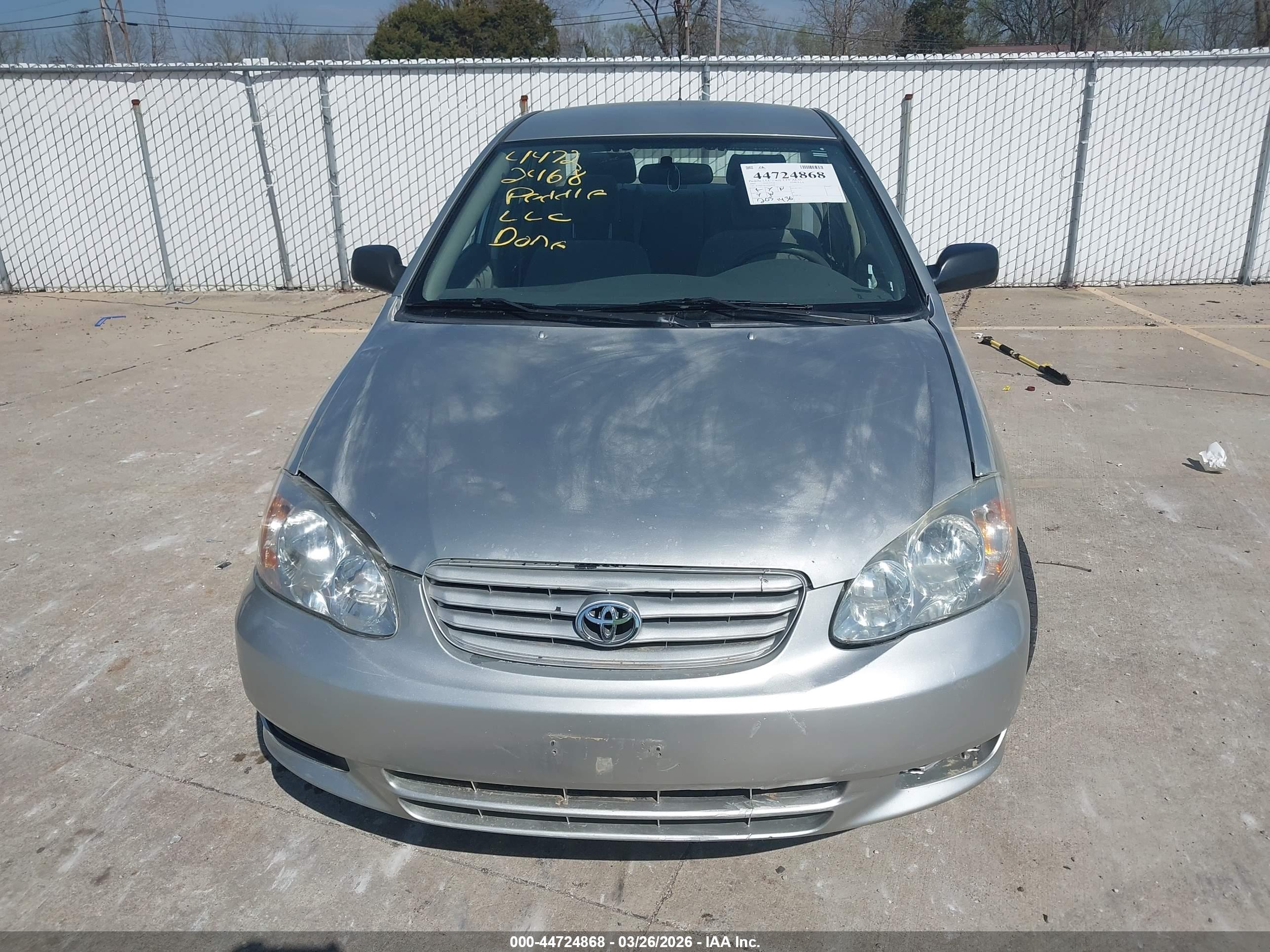 TOYOTA COROLLA image 6