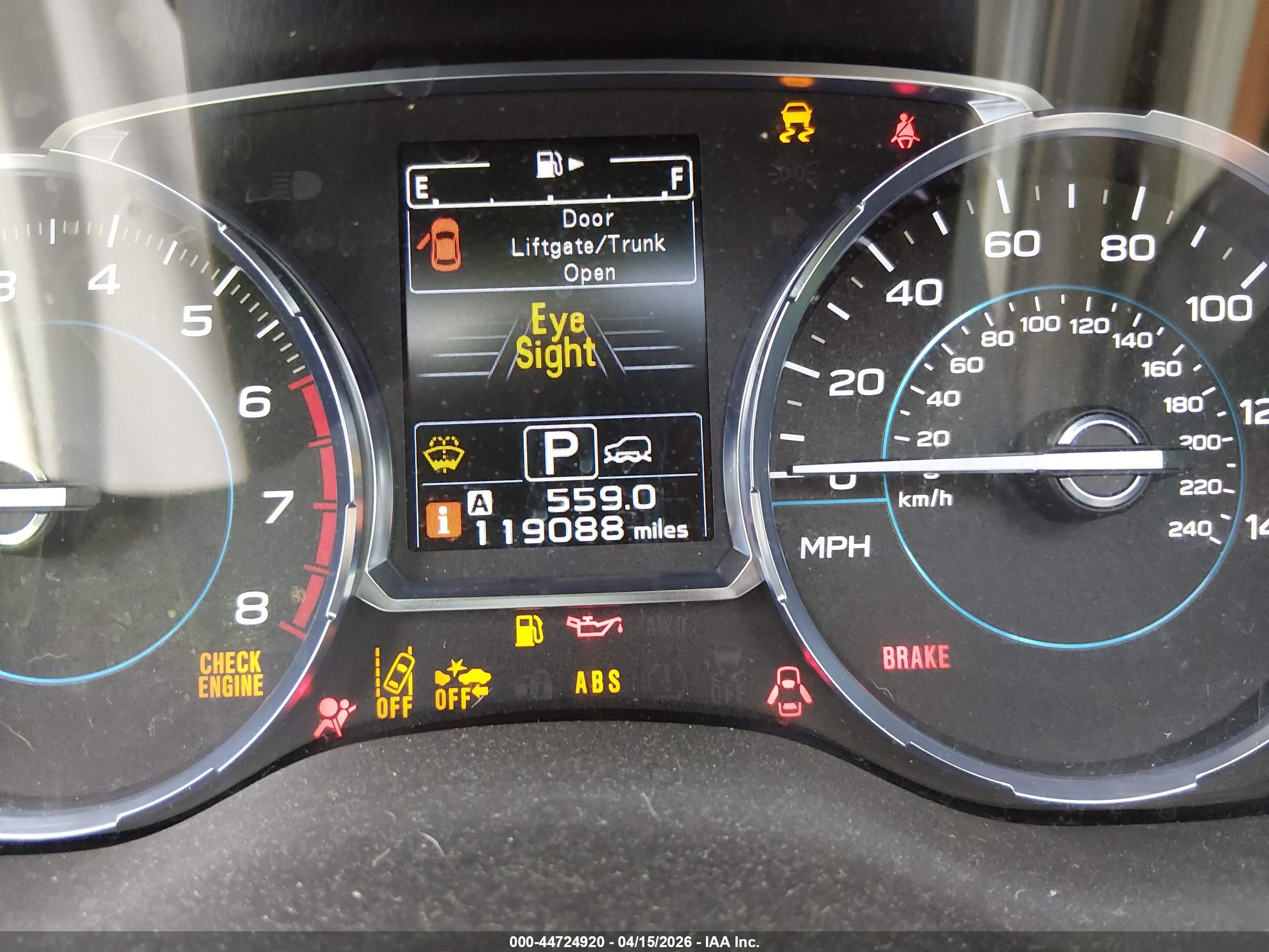 SUBARU FORESTER image 7