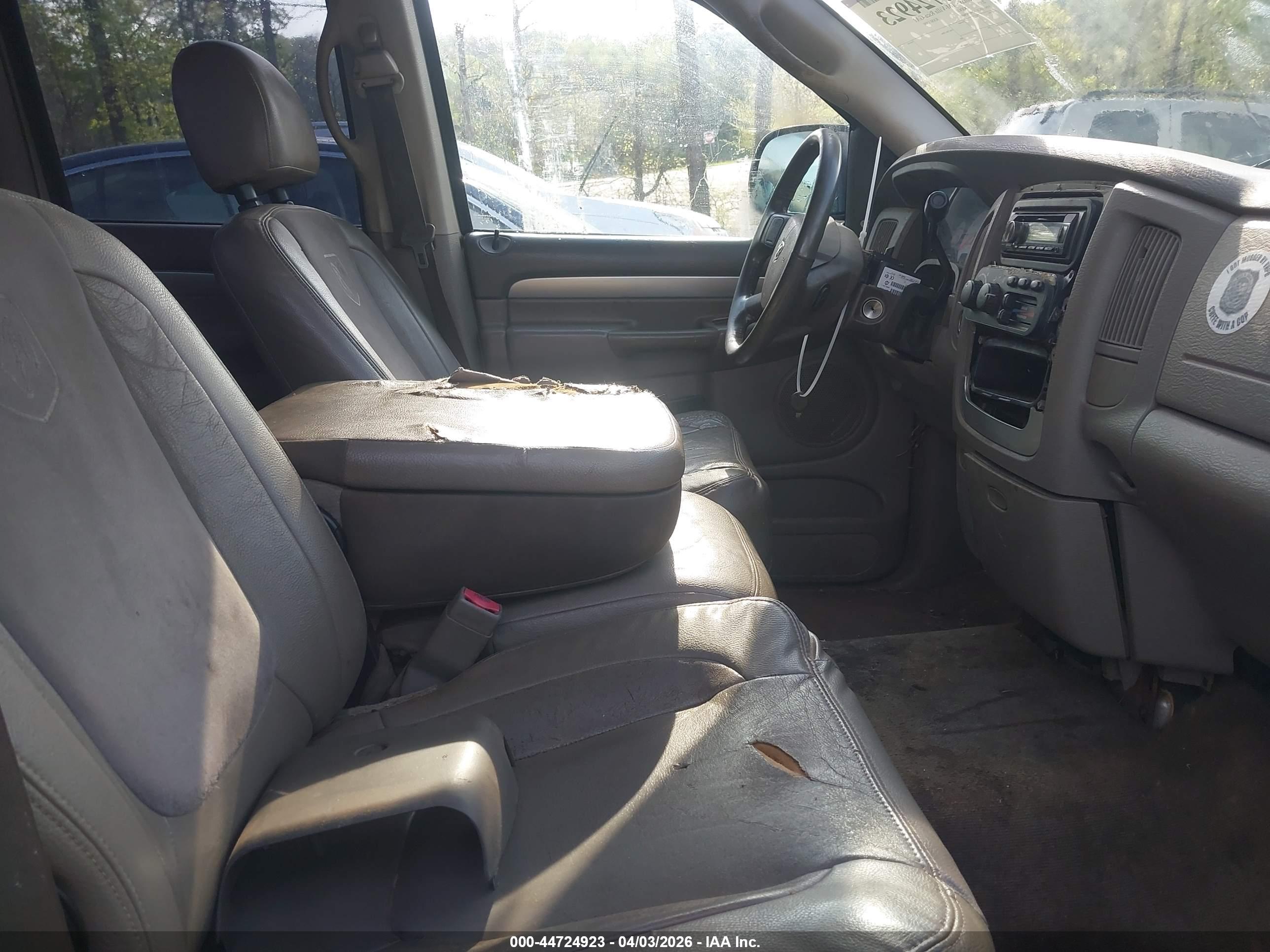 DODGE RAM image 5