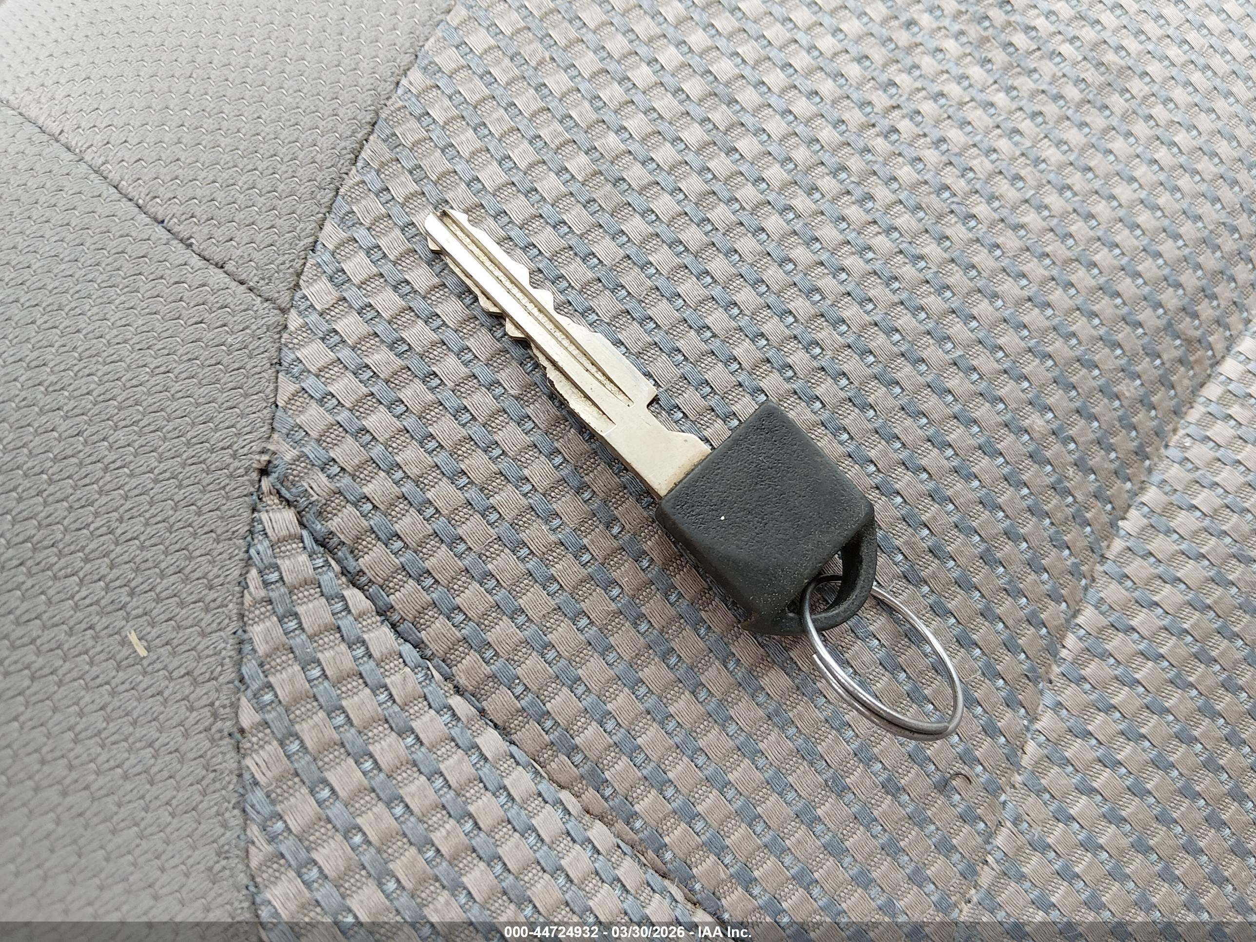 NISSAN ROGUE image 11