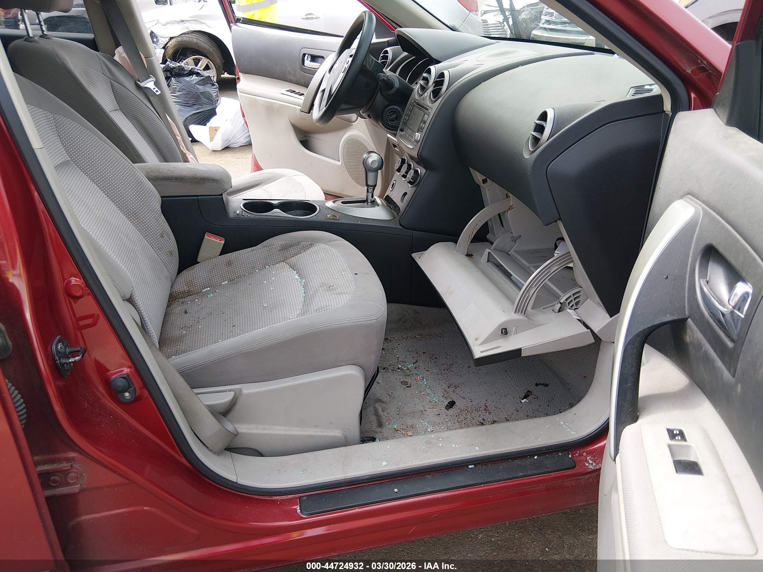 NISSAN ROGUE image 5