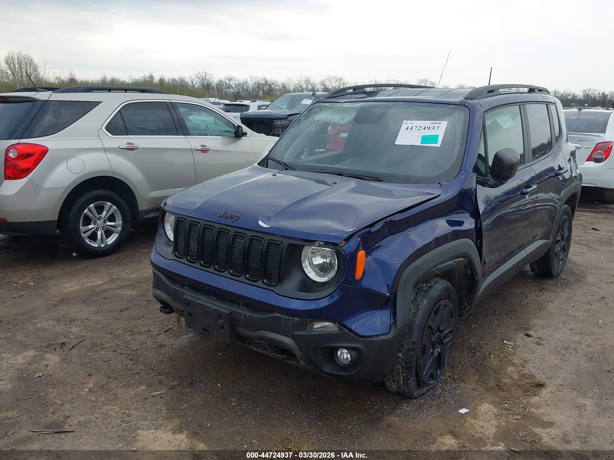 JEEP RENEGADE image 6