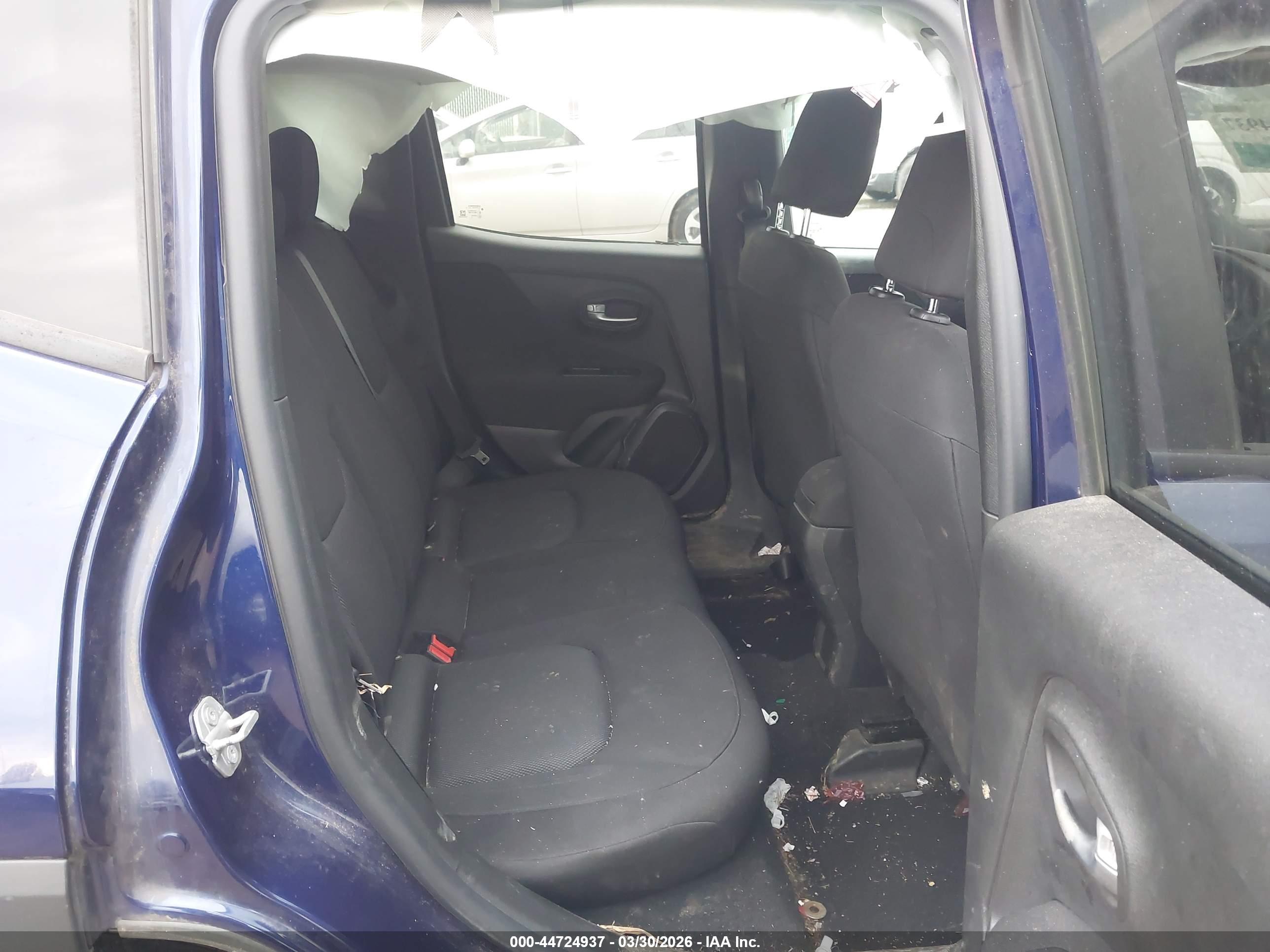 JEEP RENEGADE image 8