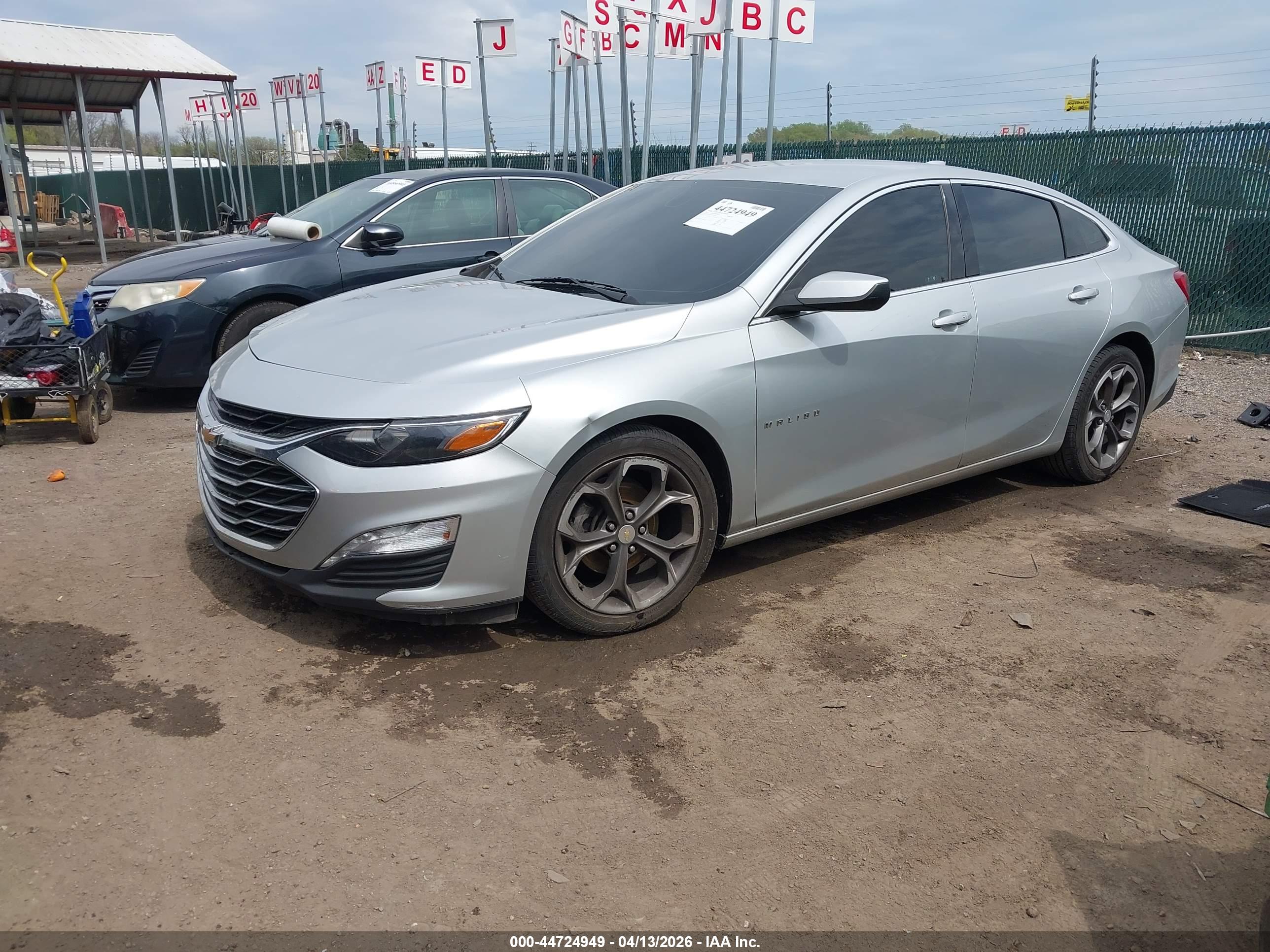 CHEVROLET MALIBU image 2