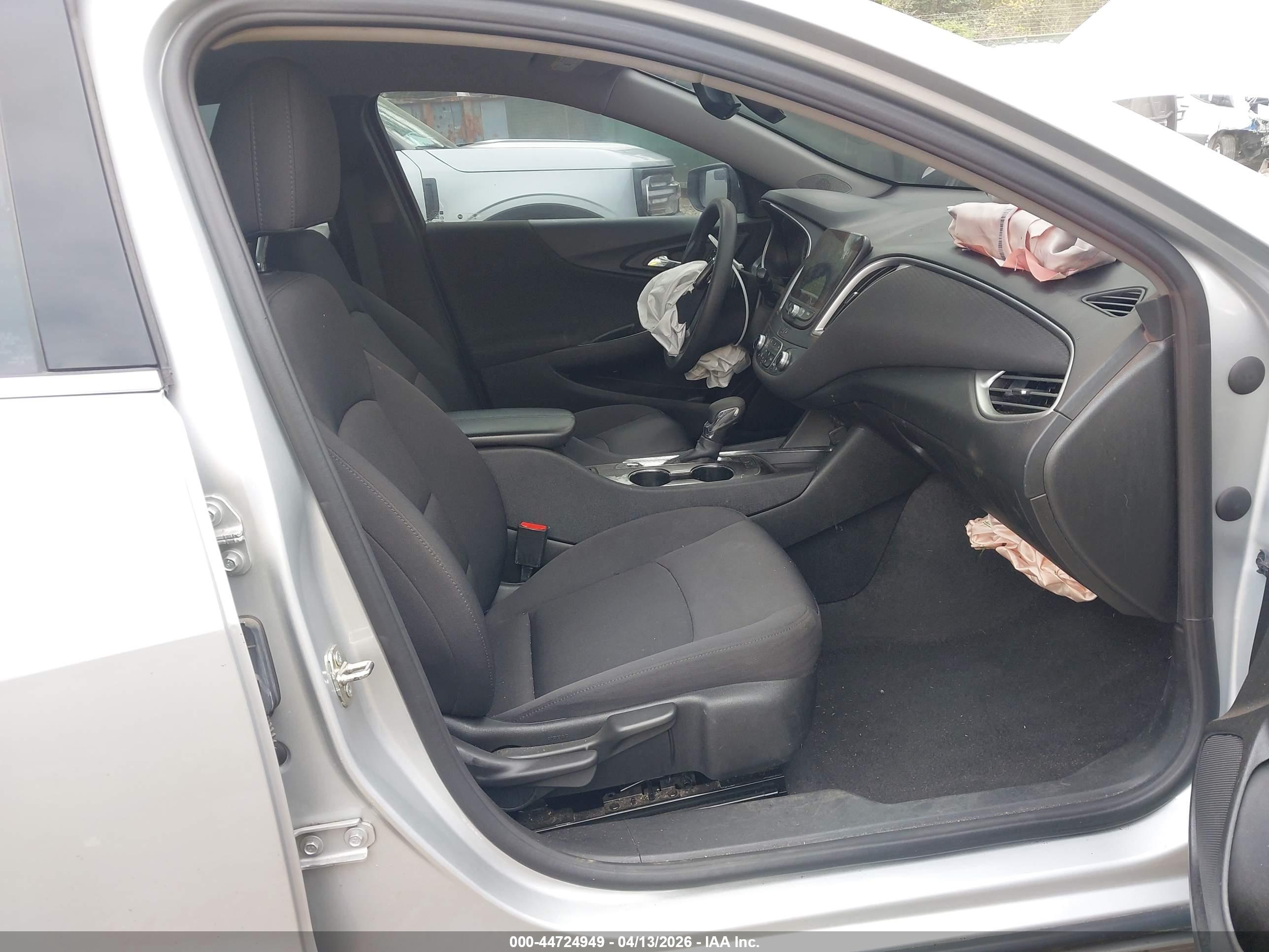 CHEVROLET MALIBU image 5