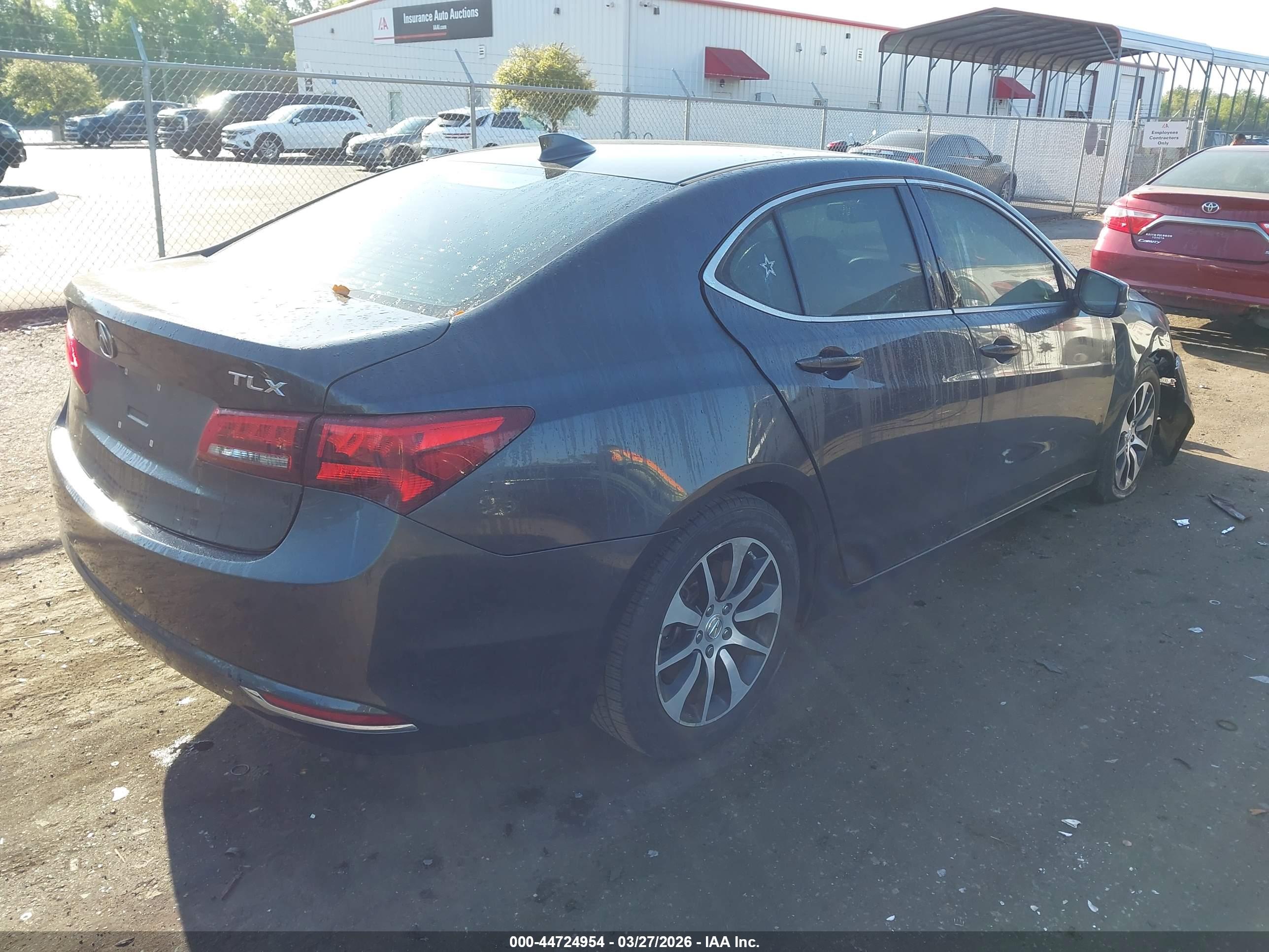 ACURA TLX image 4