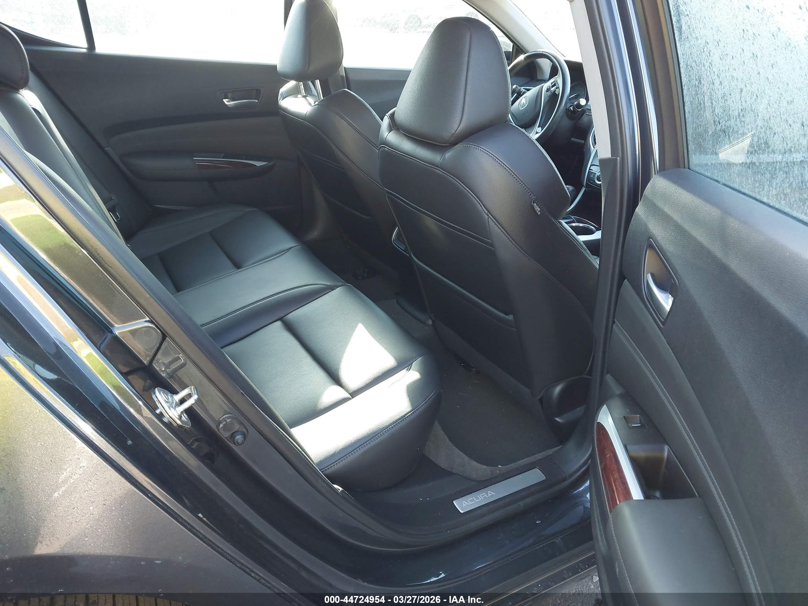 ACURA TLX image 8