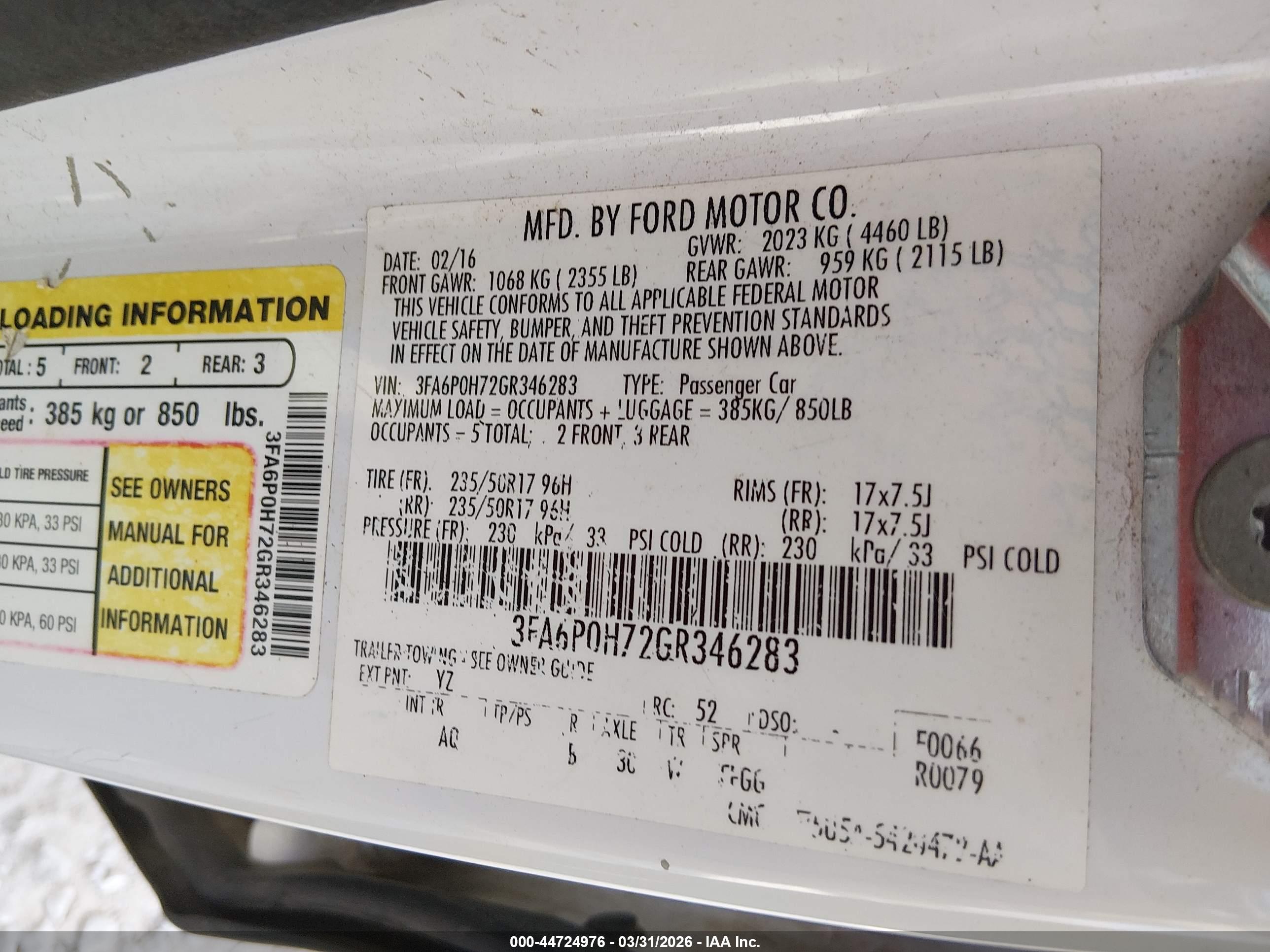 FORD FUSION image 9