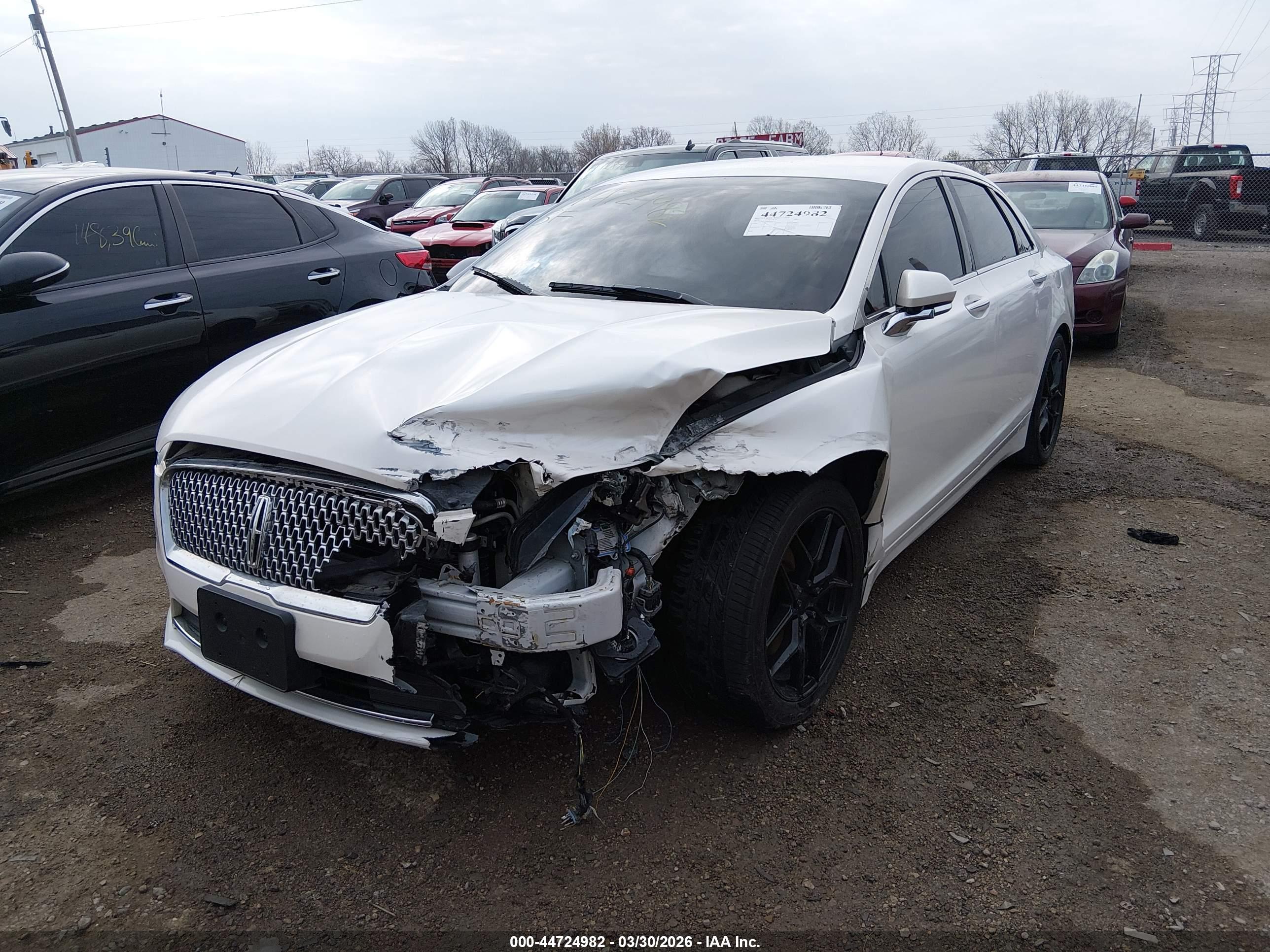 LINCOLN MKZ image 2