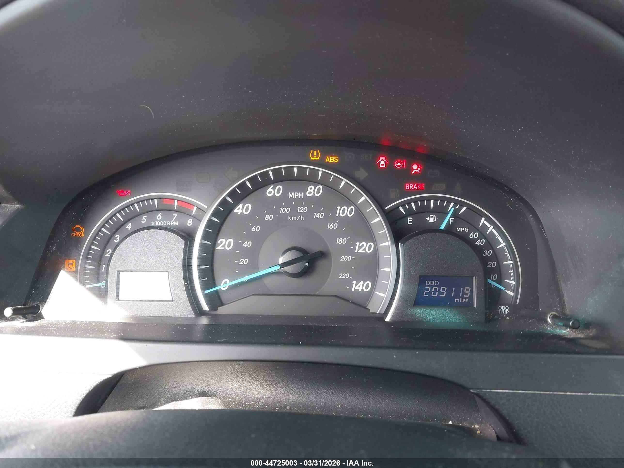 TOYOTA CAMRY image 7
