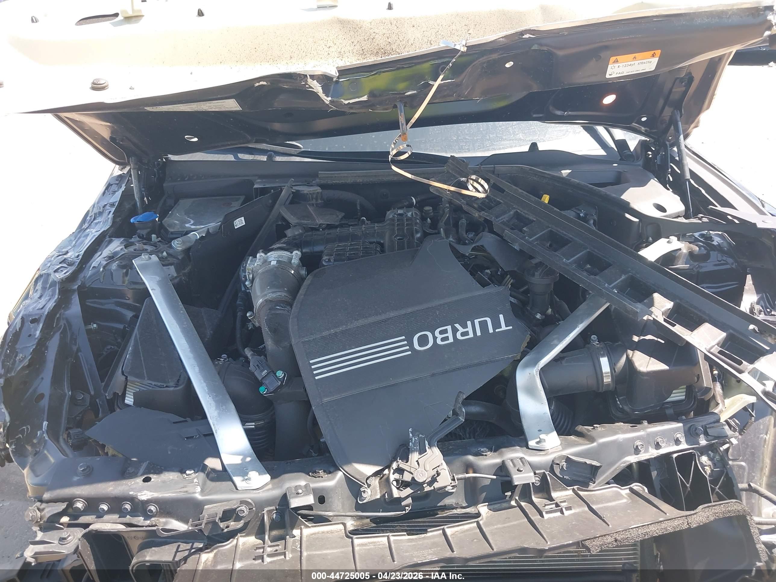 GENESIS G70 image 10