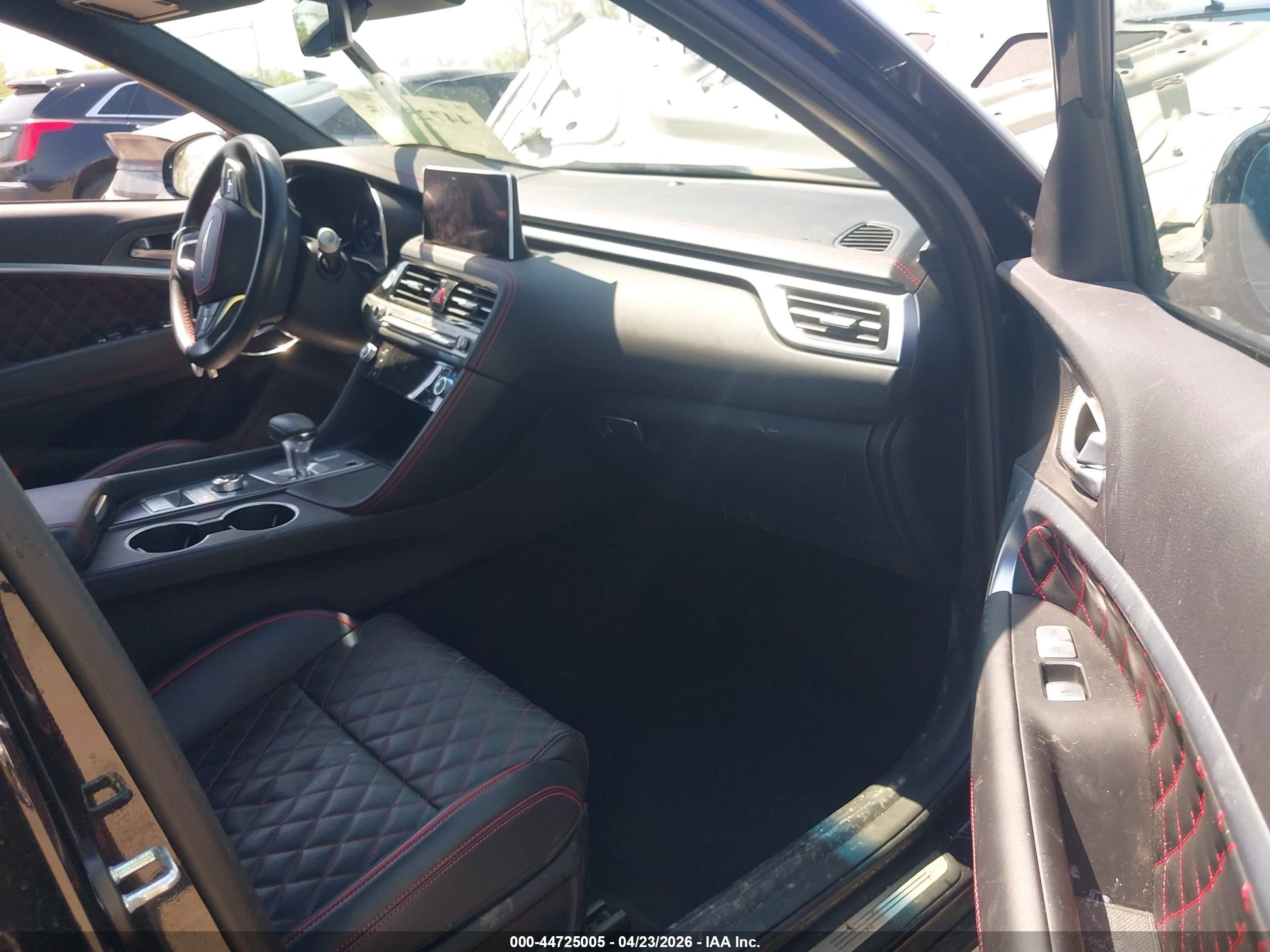 GENESIS G70 image 5