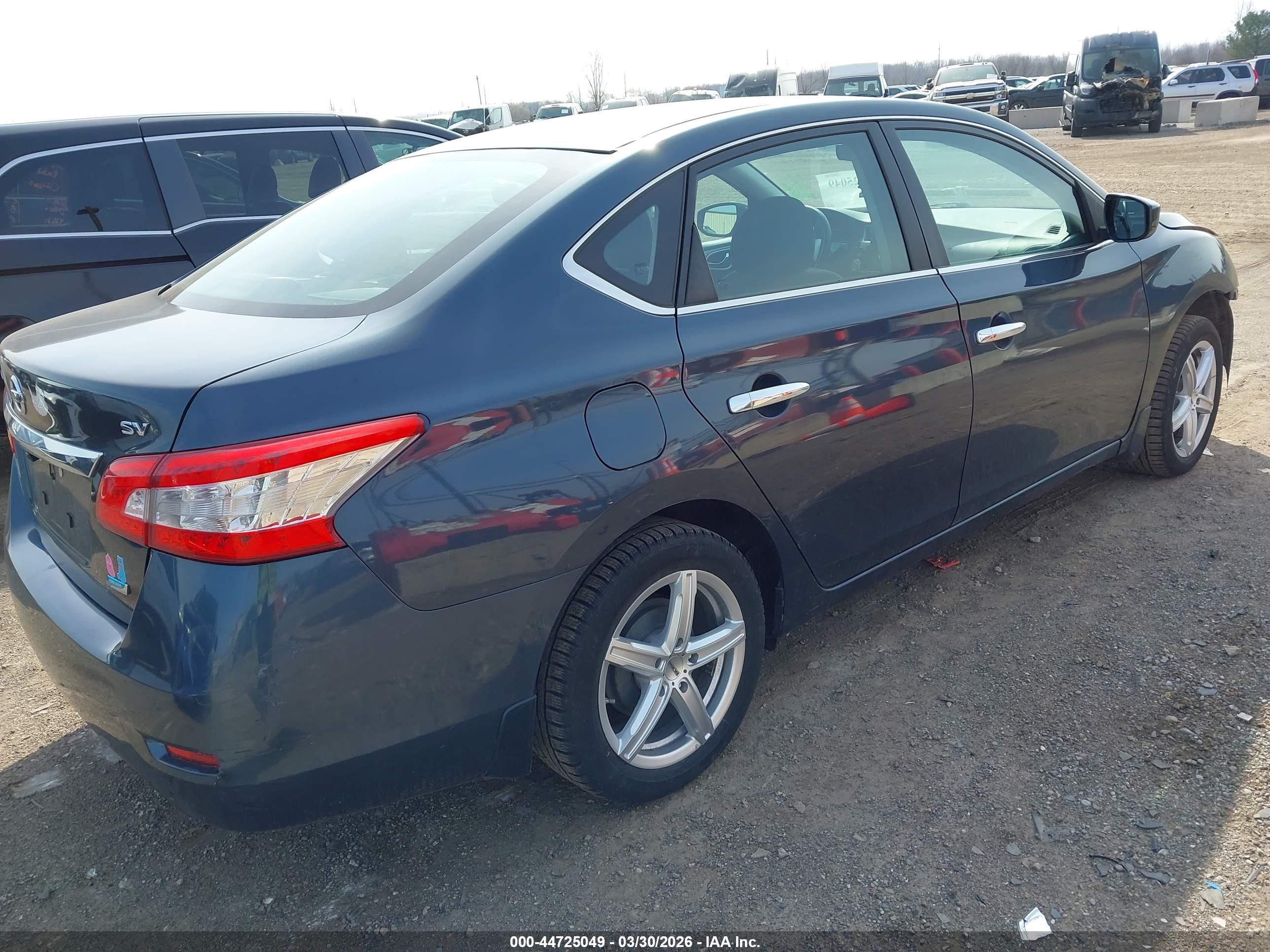 NISSAN SENTRA image 4