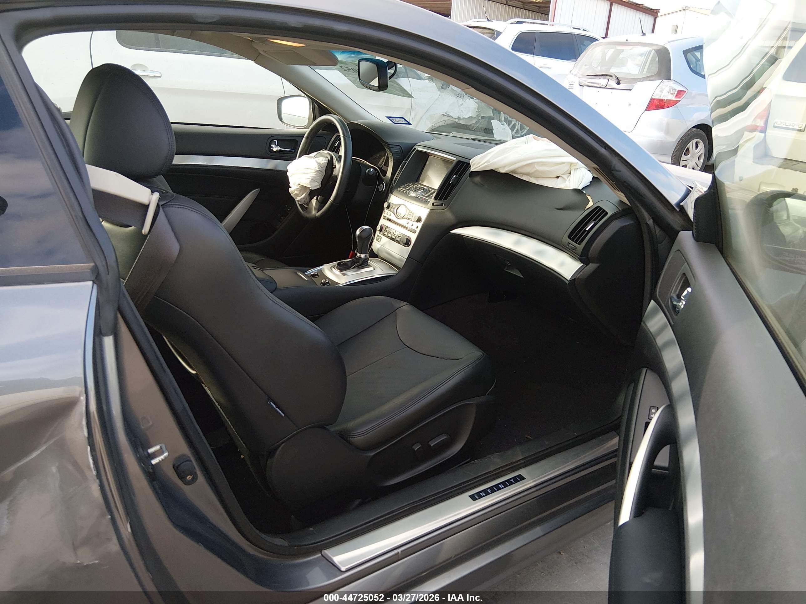 INFINITI Q60 image 5
