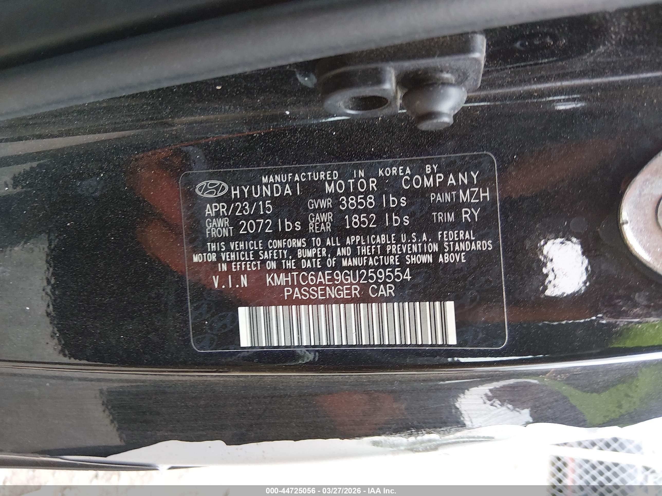 HYUNDAI VELOSTER image 9