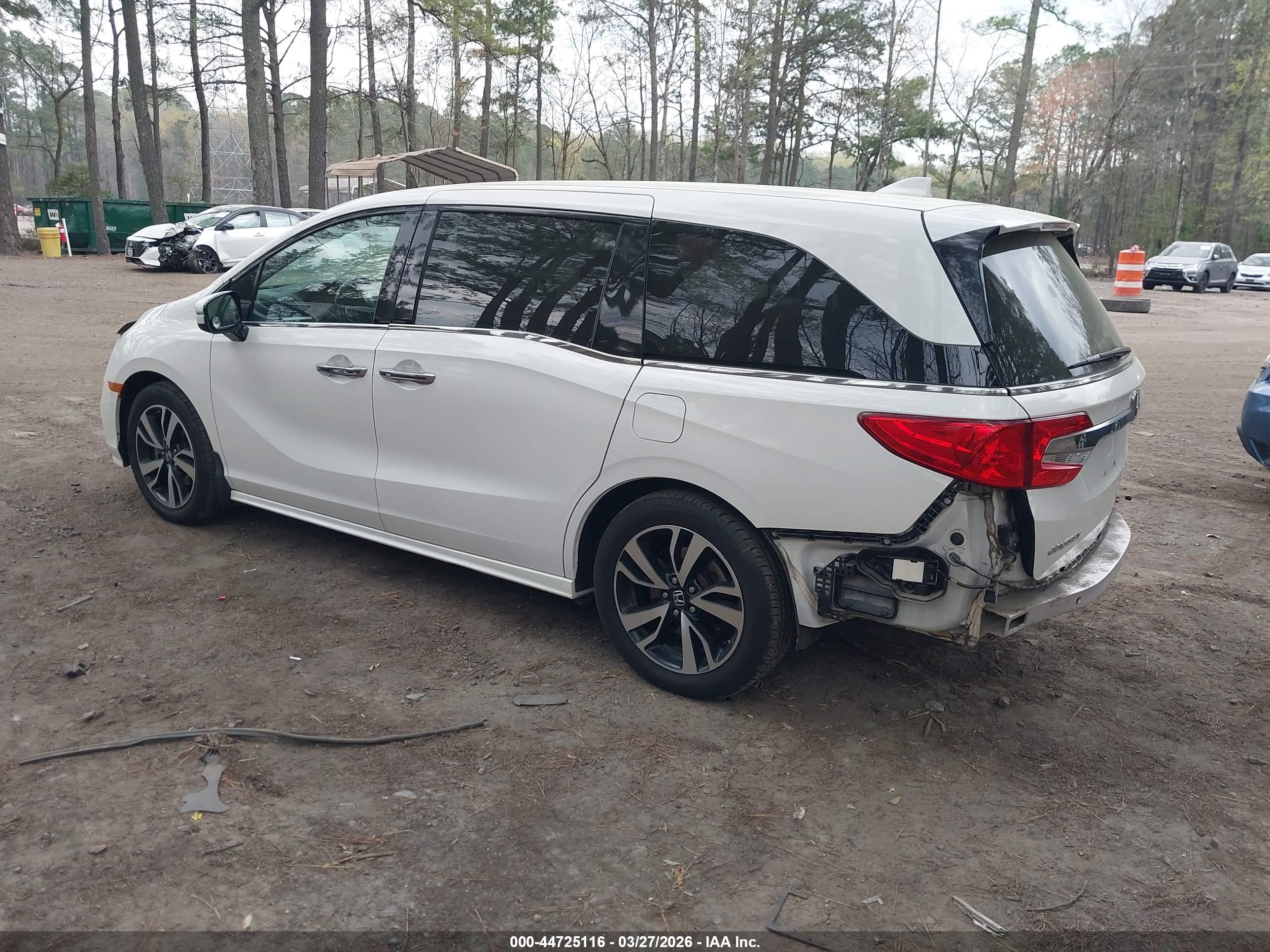 HONDA ODYSSEY image 3
