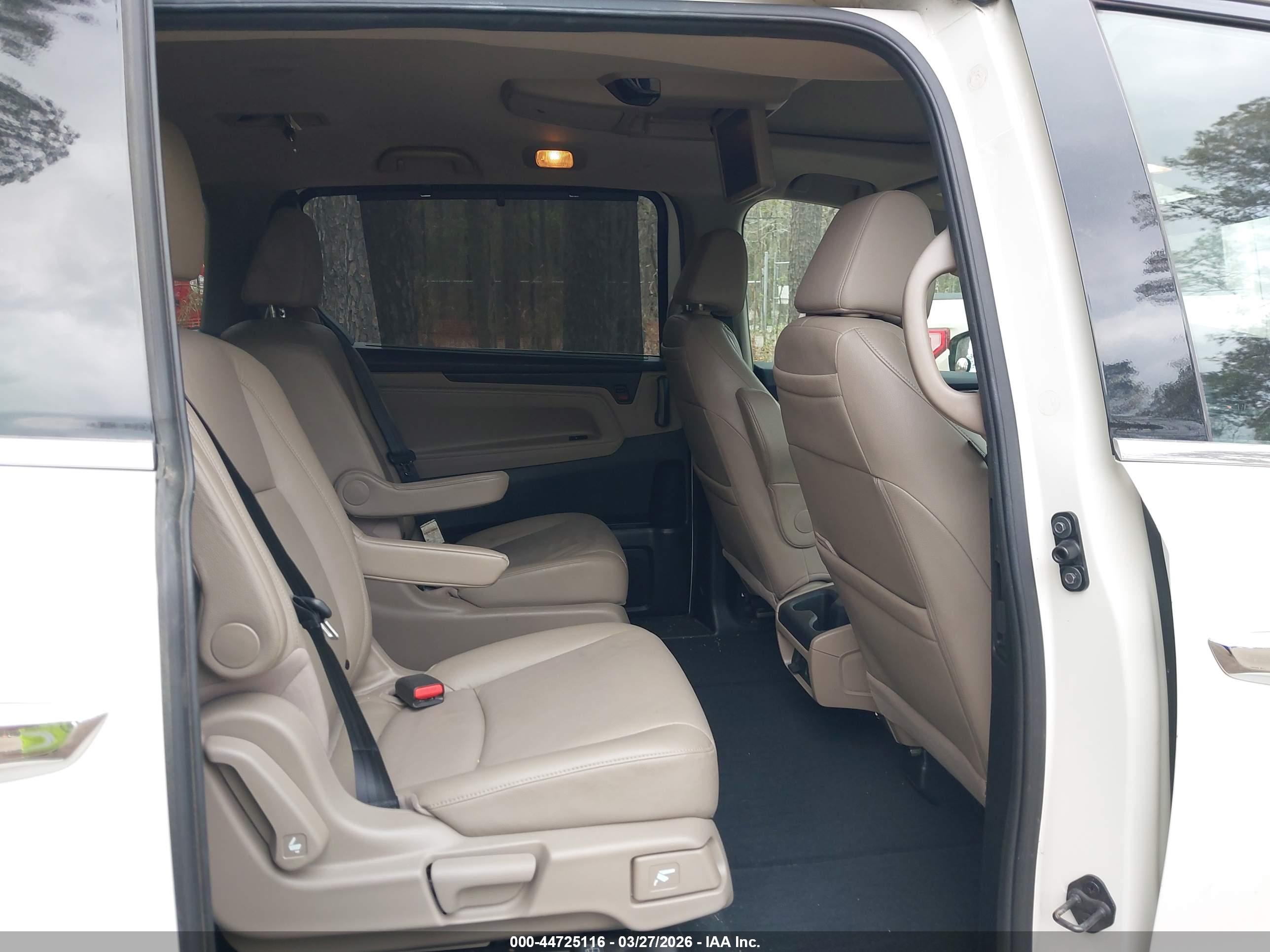 HONDA ODYSSEY image 8