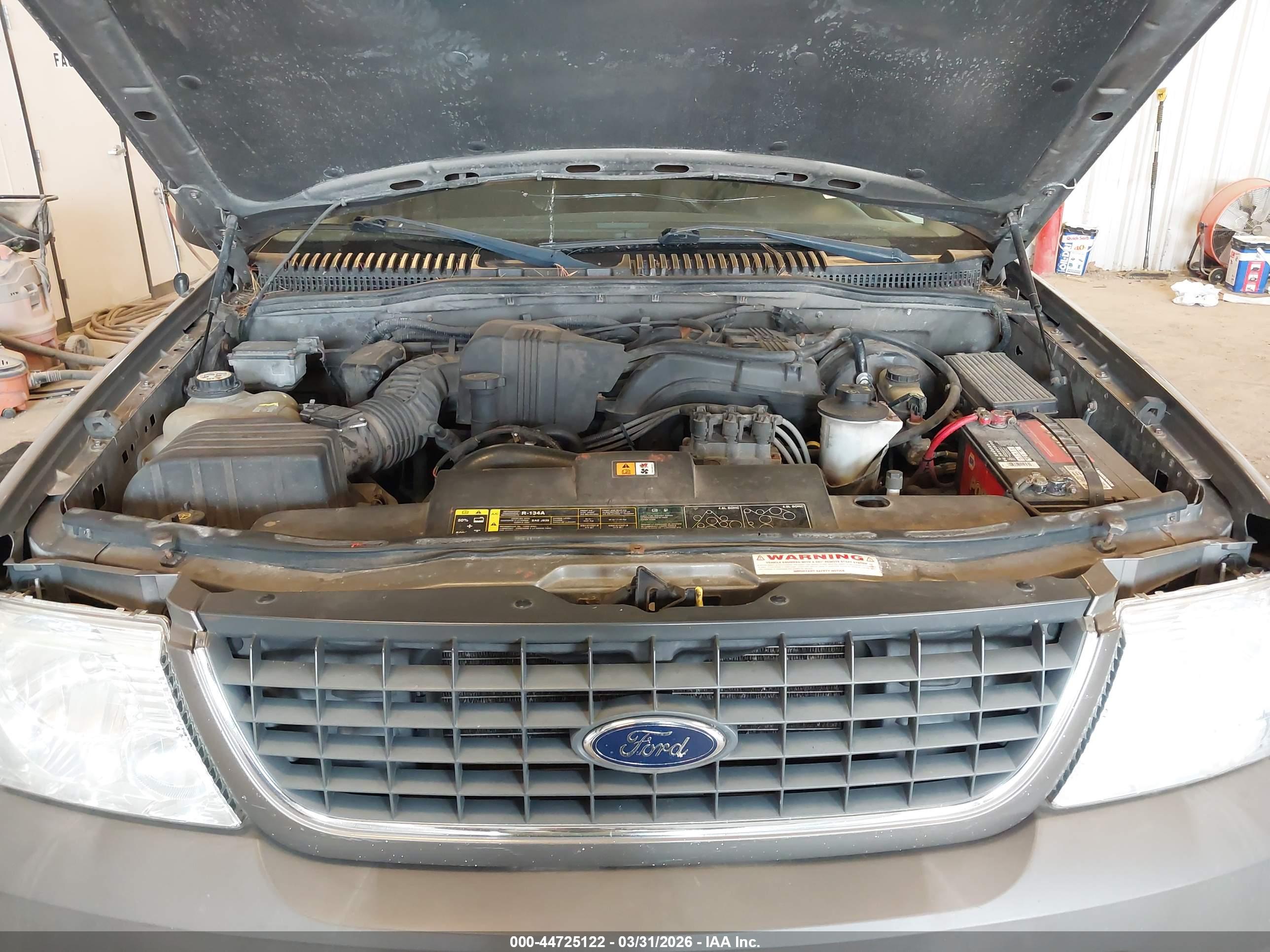 FORD EXPLORER image 10