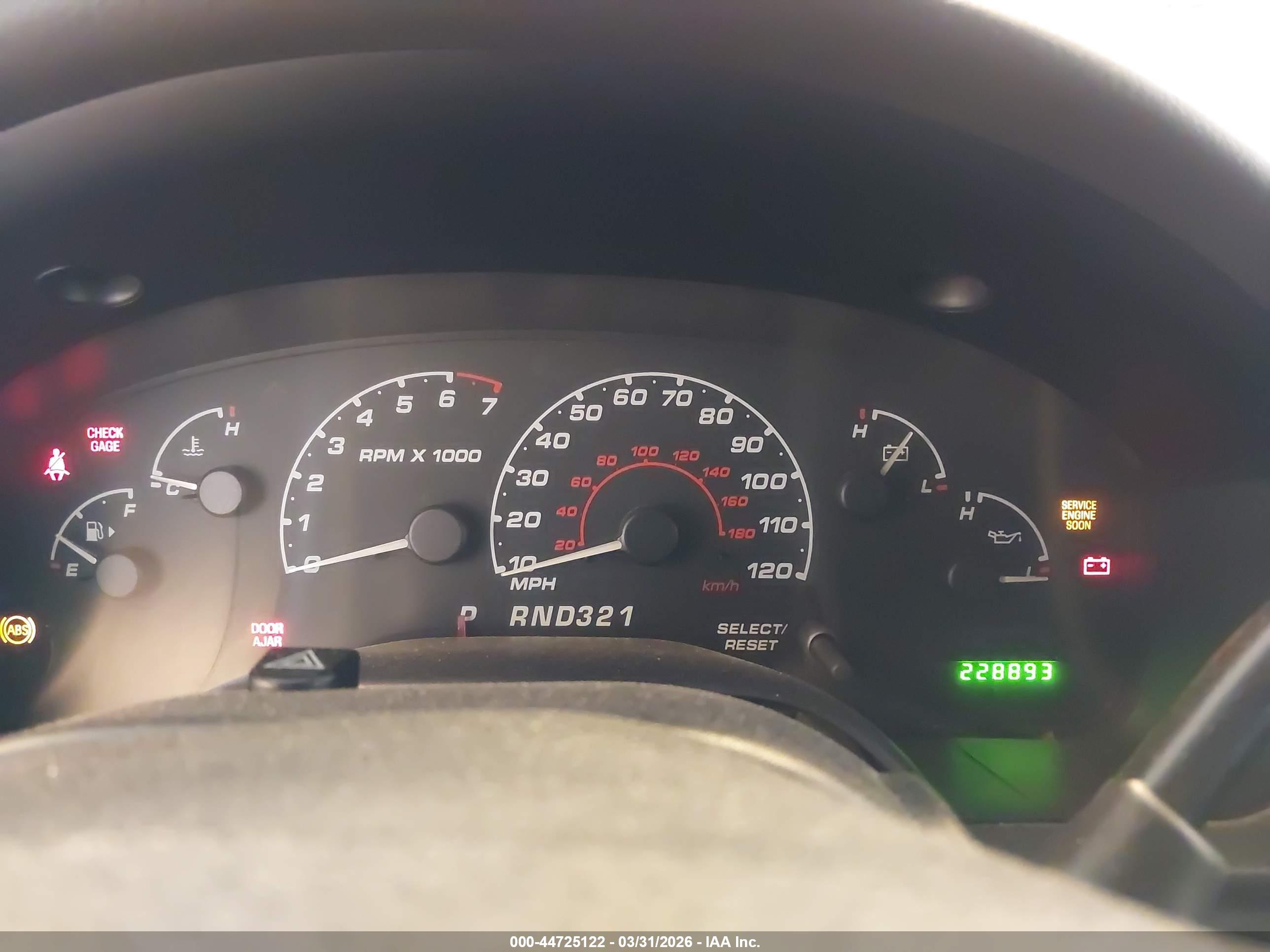 FORD EXPLORER image 7