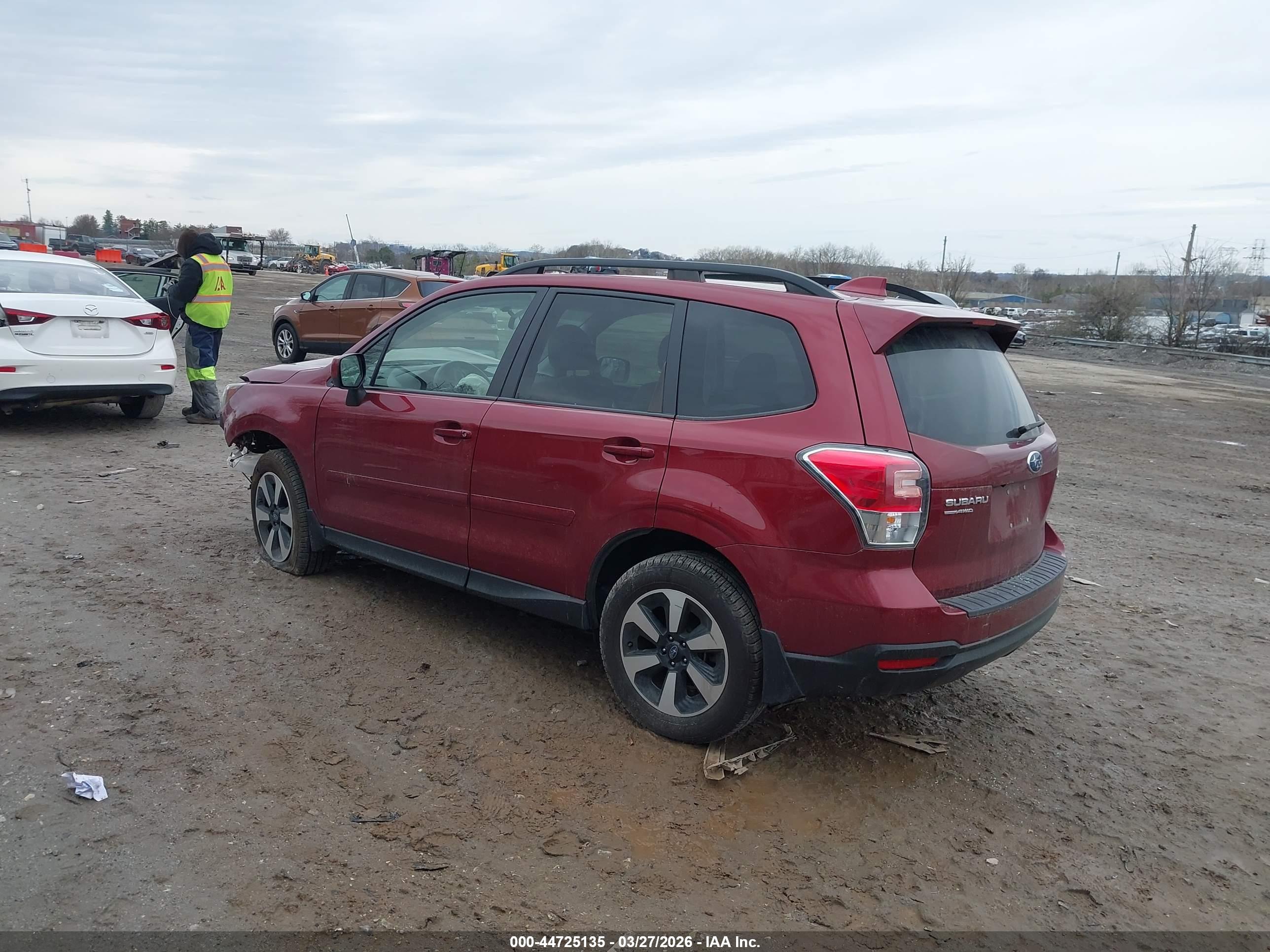 SUBARU FORESTER image 3
