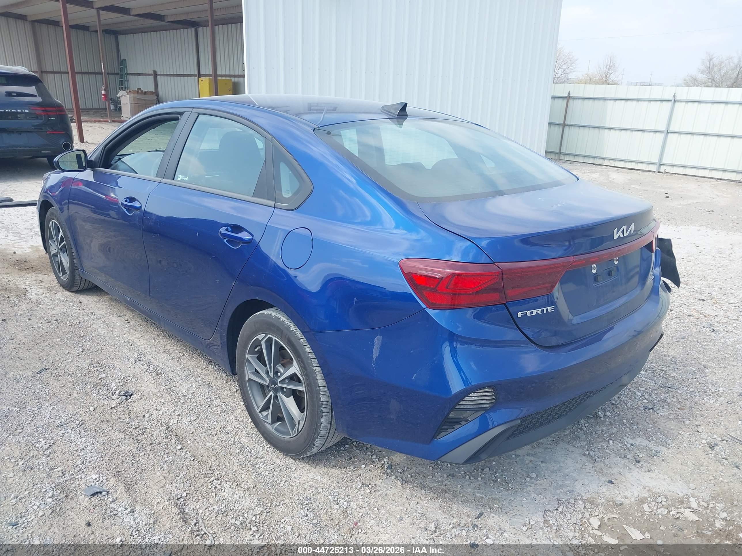 KIA FORTE image 3