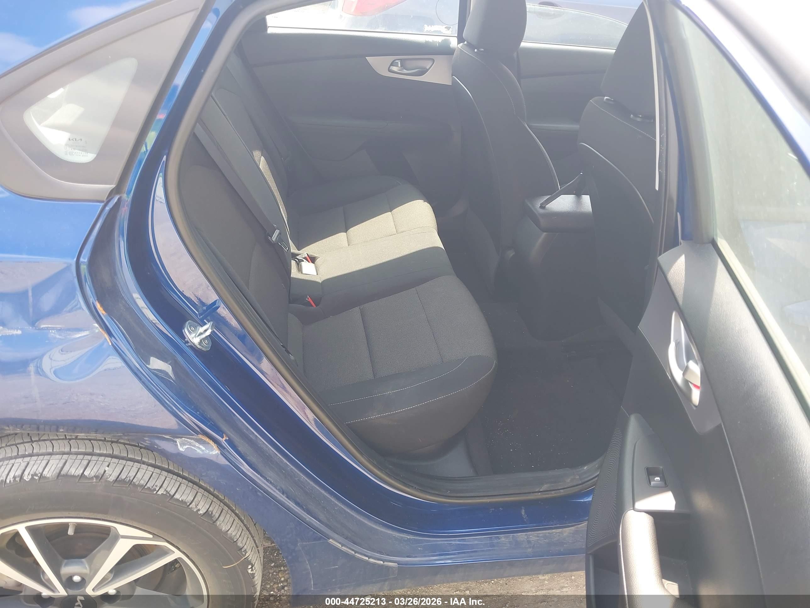 KIA FORTE image 8