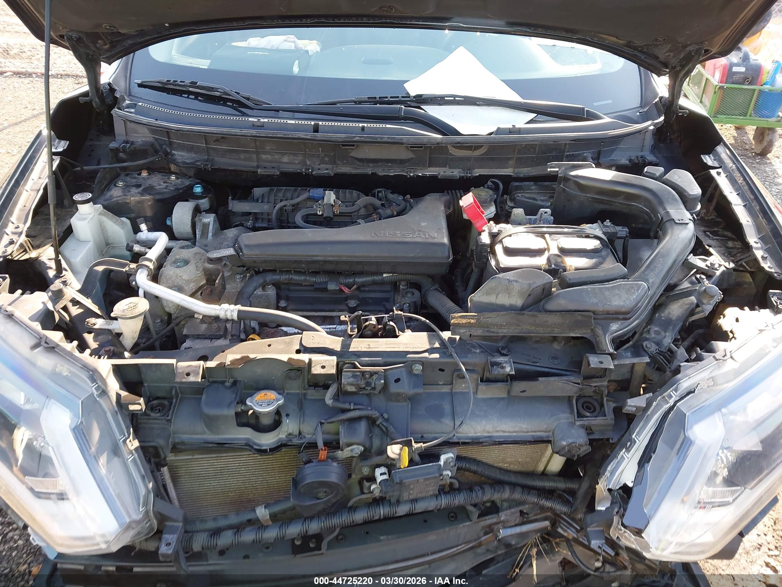 NISSAN ROGUE image 10