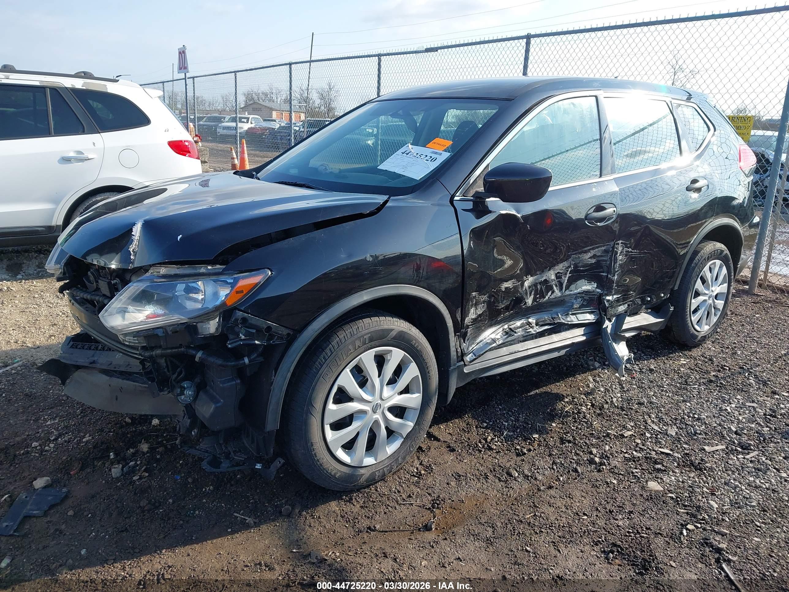 NISSAN ROGUE image 2