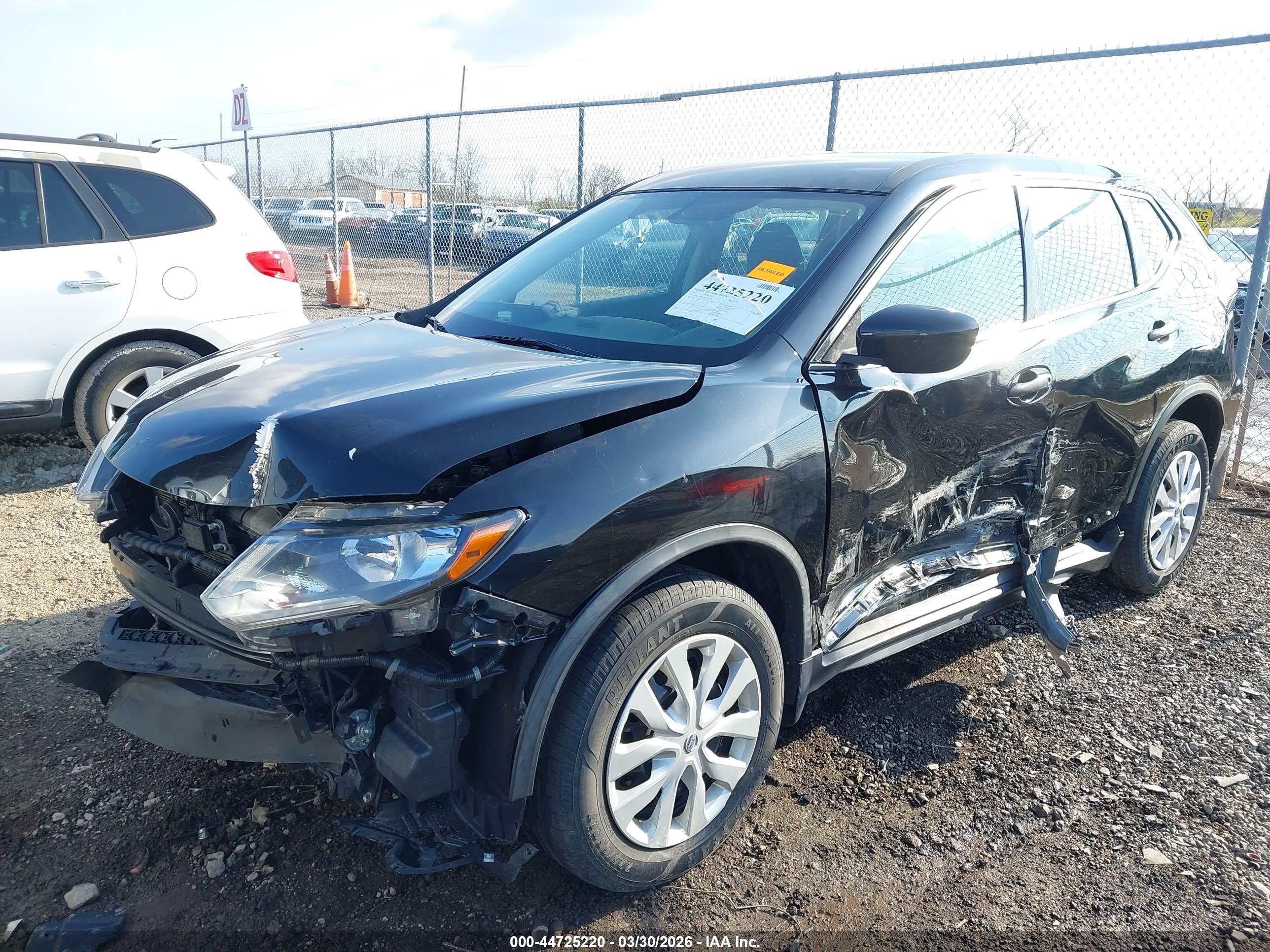 NISSAN ROGUE image 6